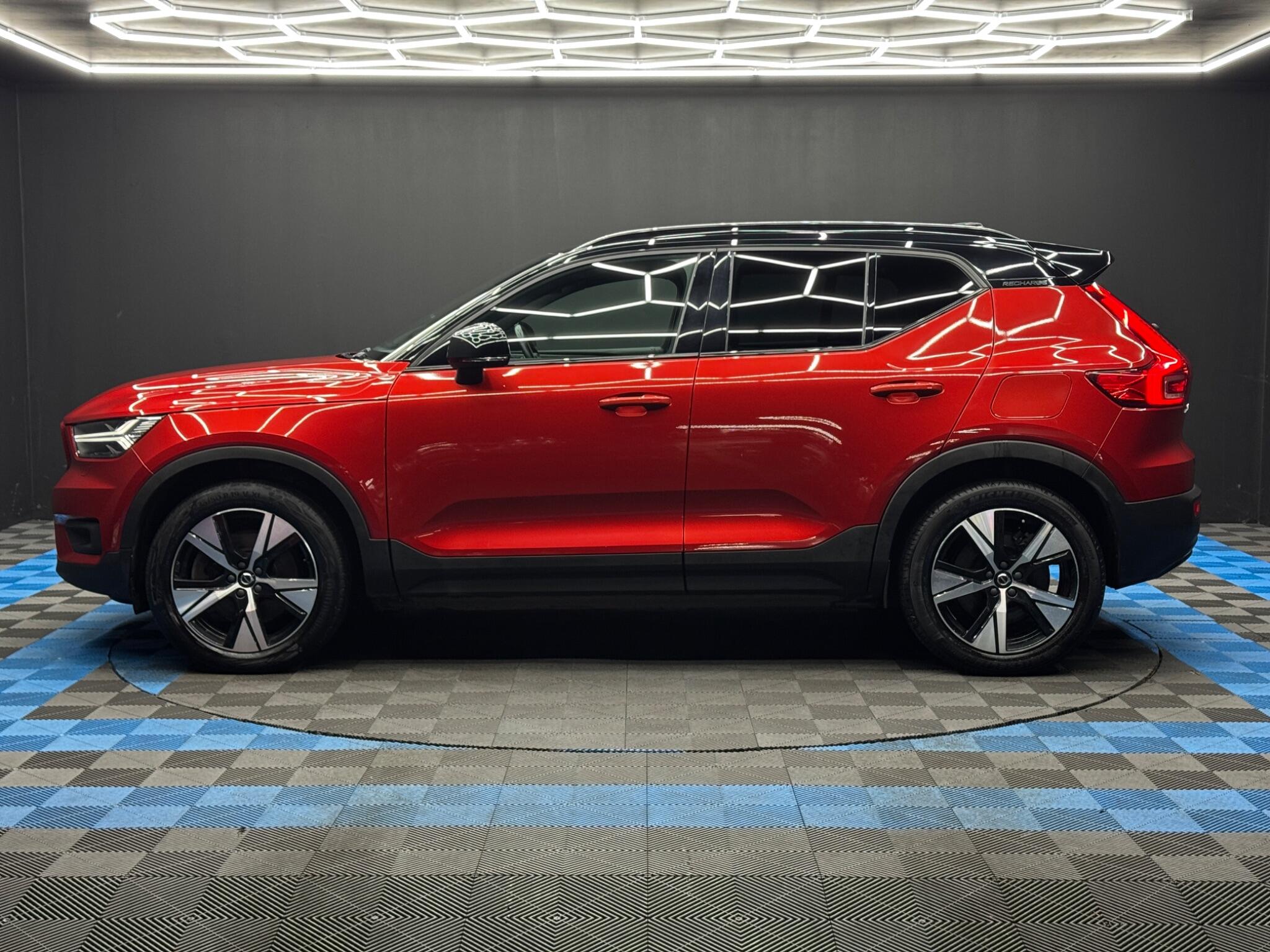 Volvo XC40 Recharge Twin 78kWh Plus Auto AWD 5dr 5dr Automatic 2026