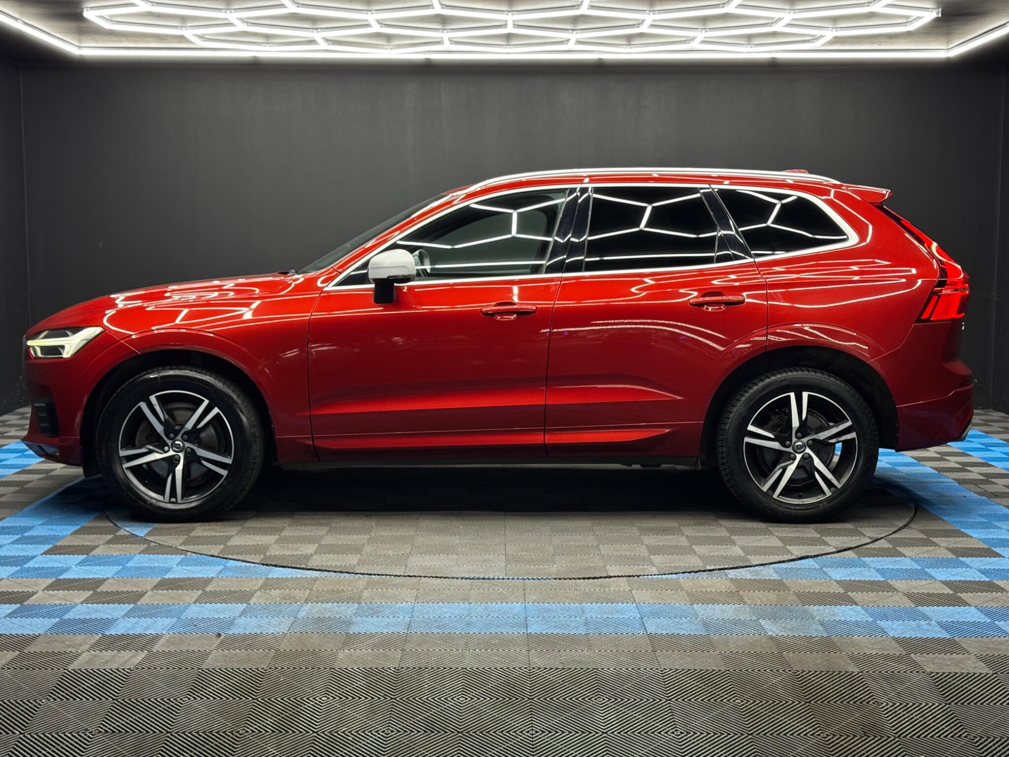 Volvo XC60 2.0 D5 PowerPulse R-Design Auto AWD Euro 6 (s/s) 5dr 5dr Automatic 2026
