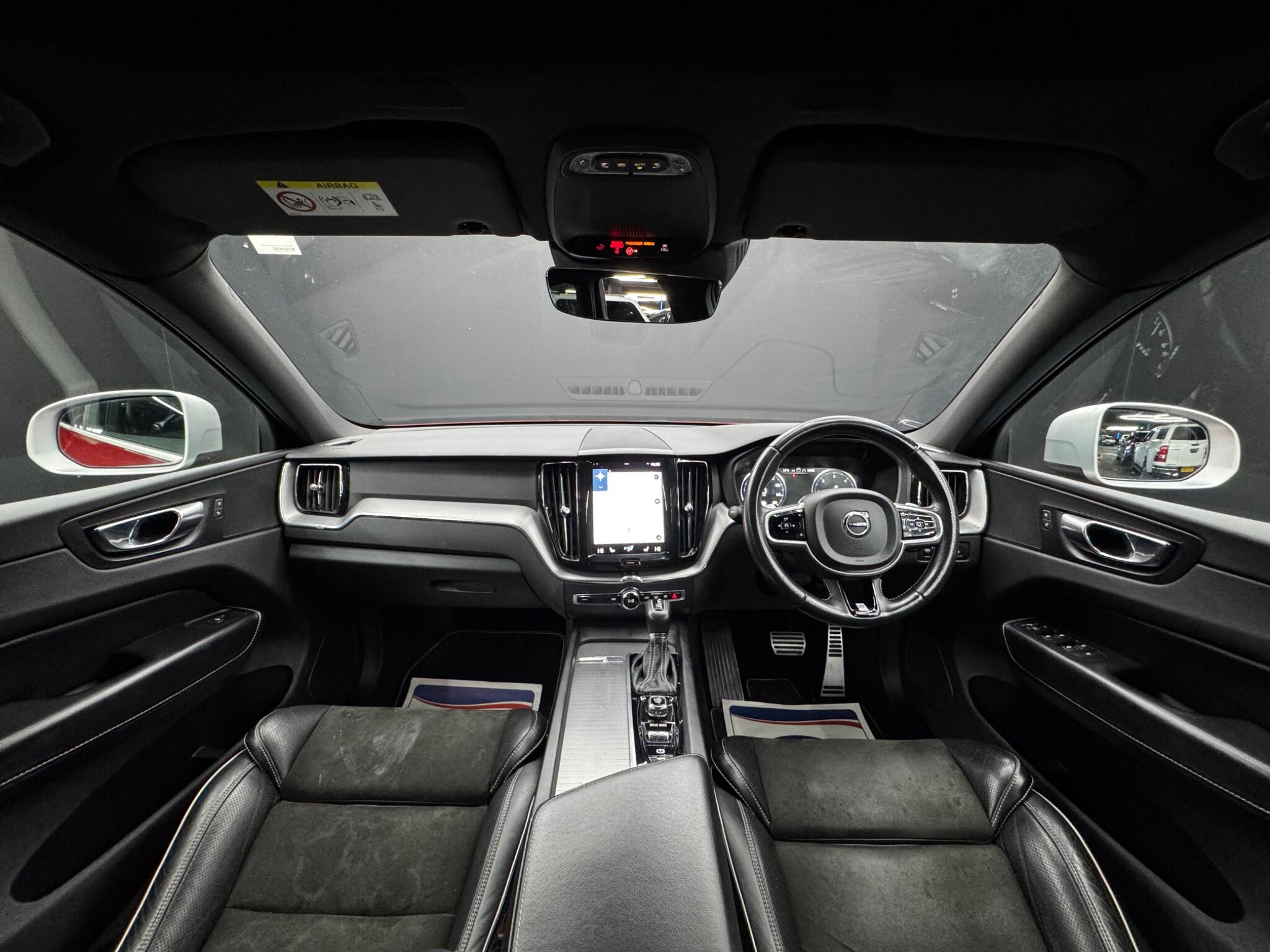 Volvo XC60 2.0 D5 PowerPulse R-Design Auto AWD Euro 6 (s/s) 5dr 5dr Automatic 2026