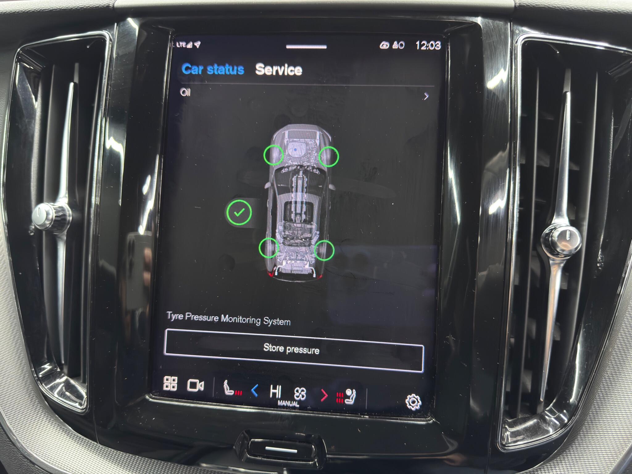 Volvo XC60 2.0h T6 Recharge 11.6kWh R-Design Auto AWD Euro 6 (s/s) 5dr 5dr Automatic 2026