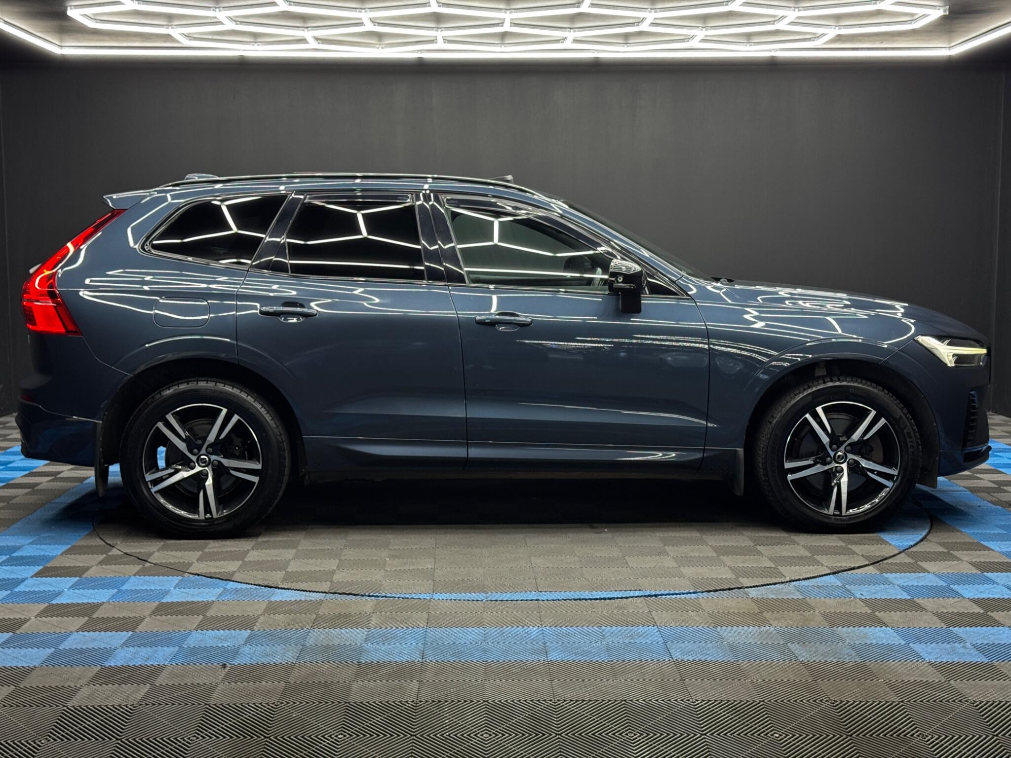 Volvo XC60 2.0h T6 Recharge 11.6kWh R-Design Auto AWD Euro 6 (s/s) 5dr 5dr Automatic 2026