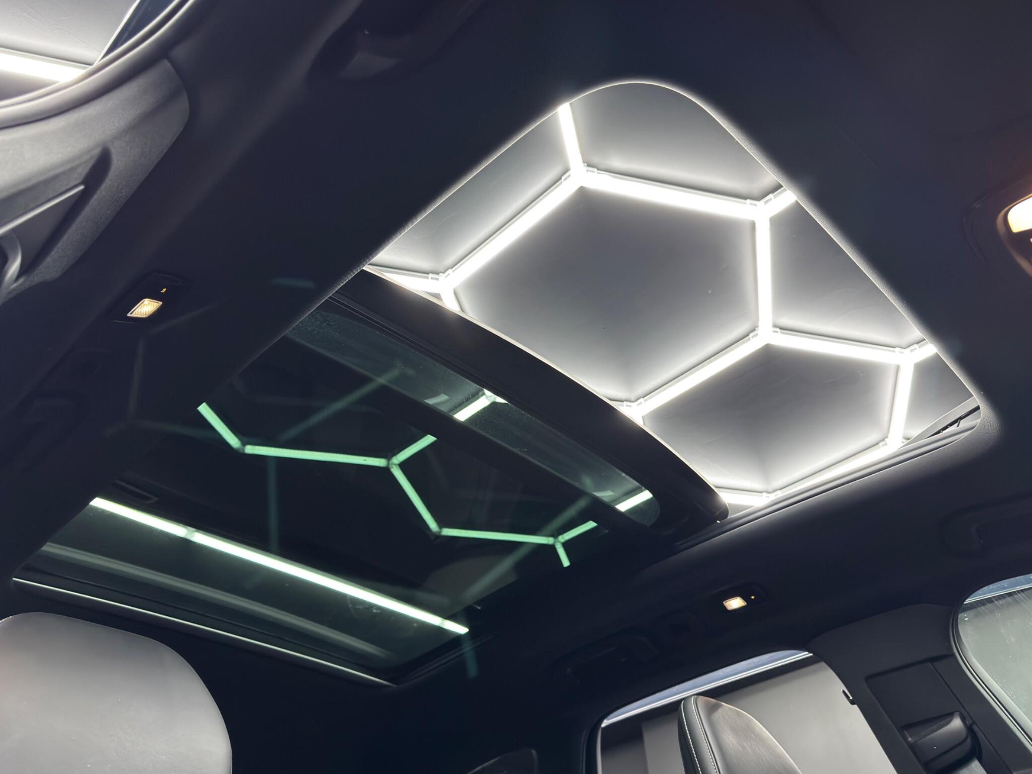 Volvo XC60 2.0h T6 Recharge 11.6kWh R-Design Auto AWD Euro 6 (s/s) 5dr 5dr Automatic 2026