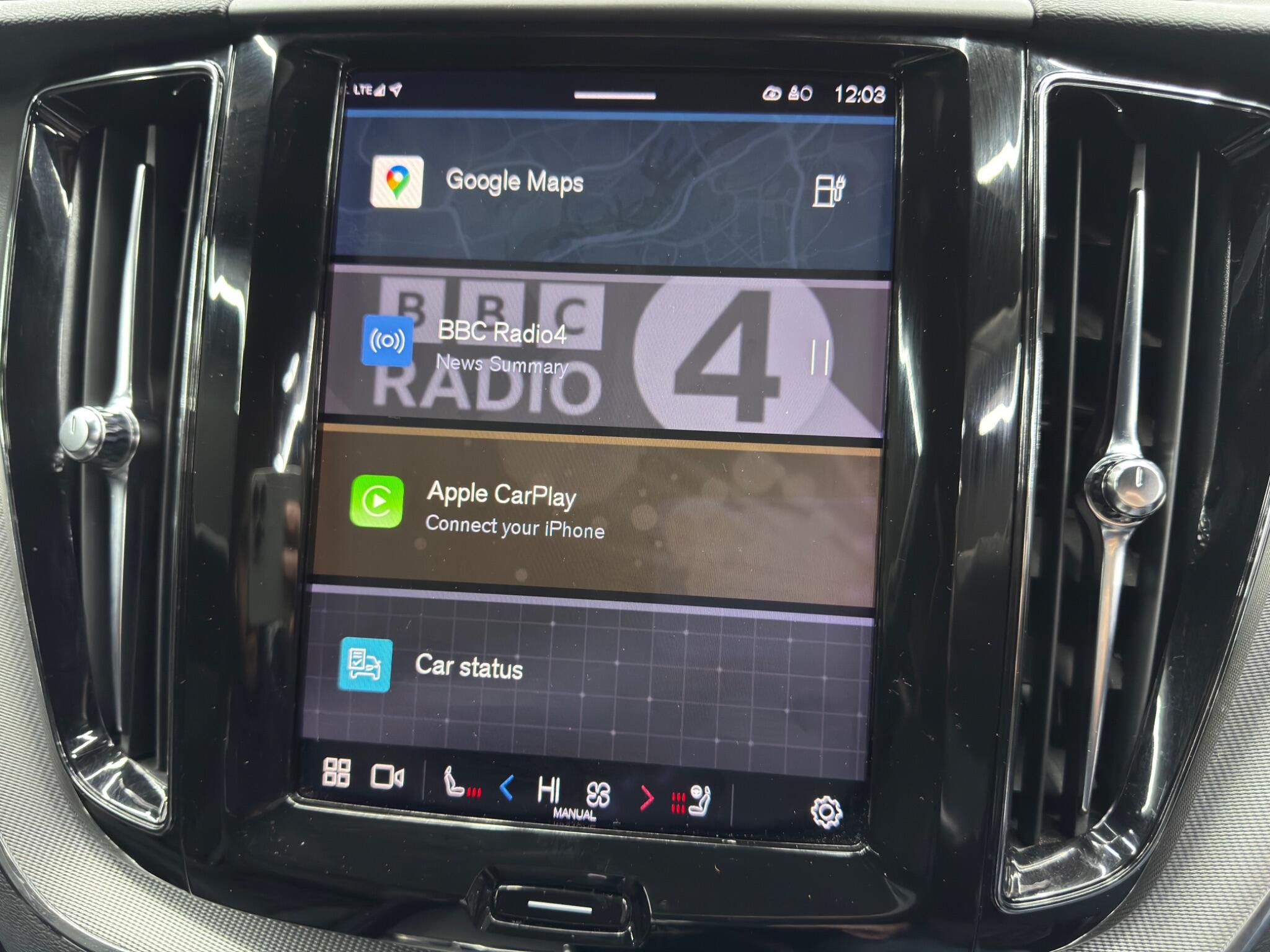 Volvo XC60 2.0h T6 Recharge 11.6kWh R-Design Auto AWD Euro 6 (s/s) 5dr 5dr Automatic 2026