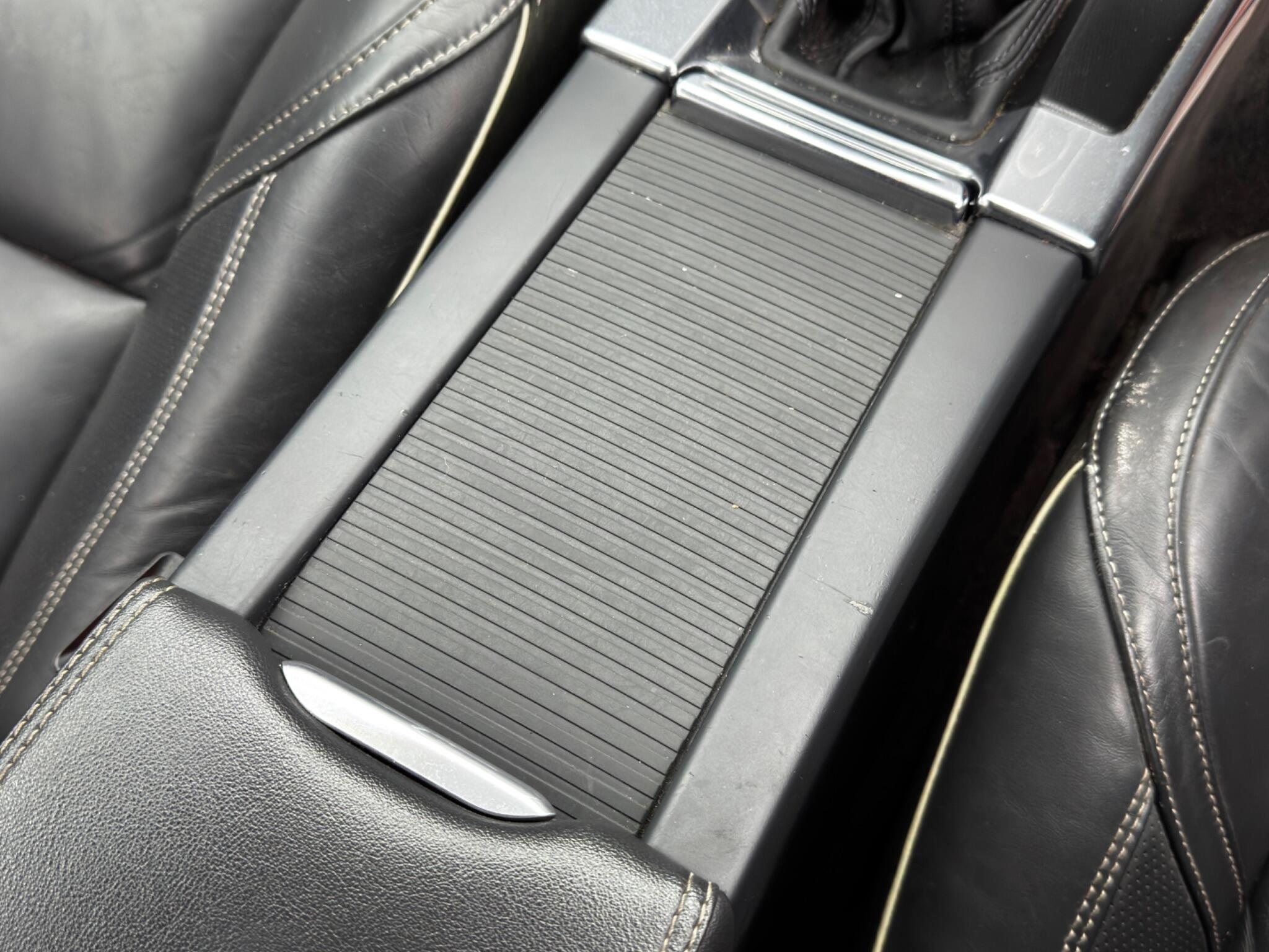 Volvo XC60 2.4 D4 R-Design Lux Nav AWD Euro 6 (s/s) 5dr 5dr Manual 2026