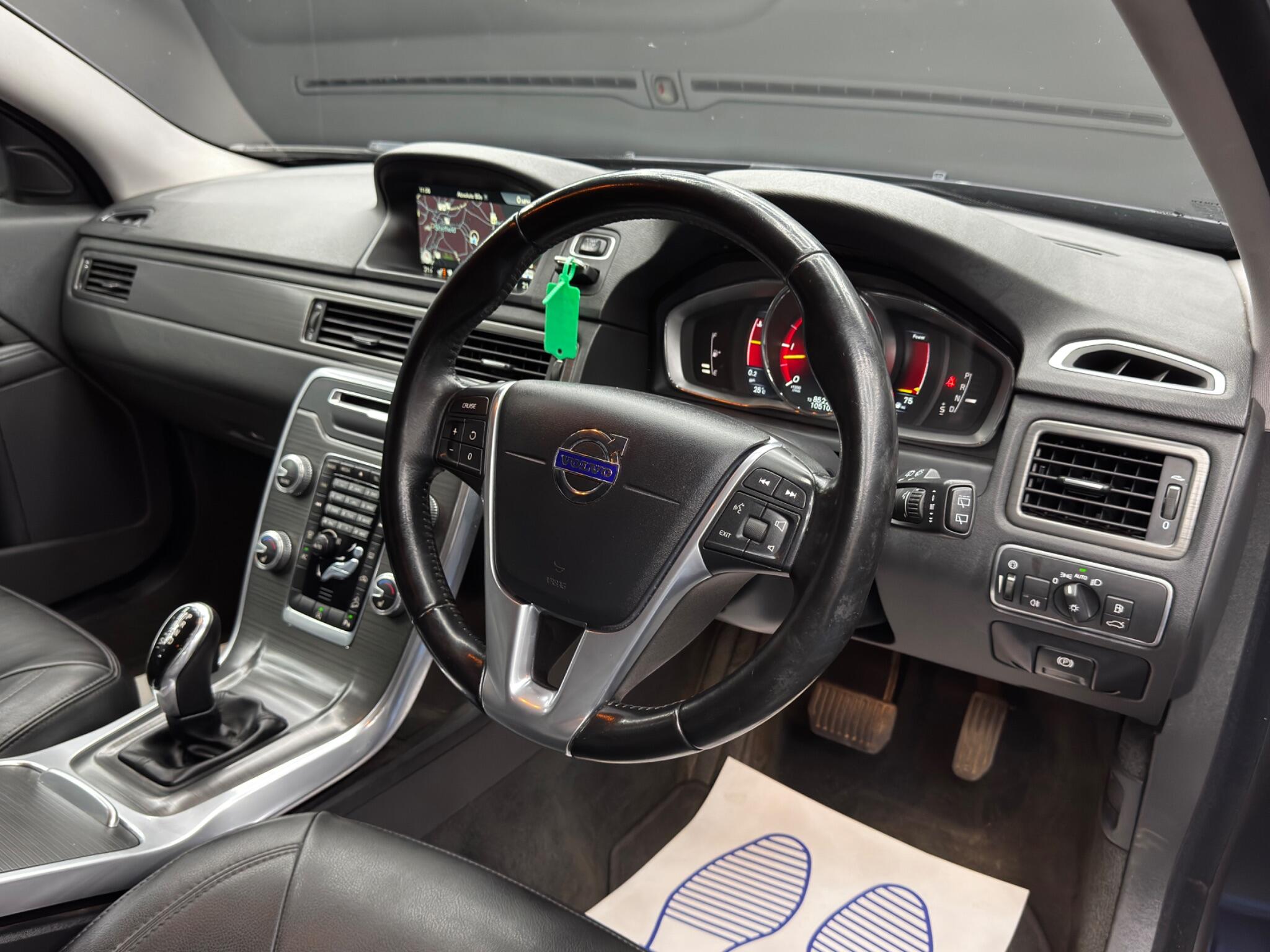 Volvo XC70 2.4 D5 SE Lux Auto AWD Euro 6 (s/s) 5dr 5dr Automatic 2026