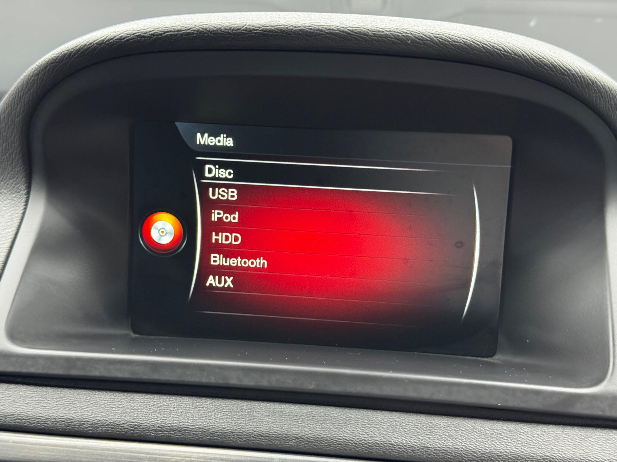 Volvo XC70 2.4 D5 SE Lux Auto AWD Euro 6 (s/s) 5dr 5dr Automatic 2026