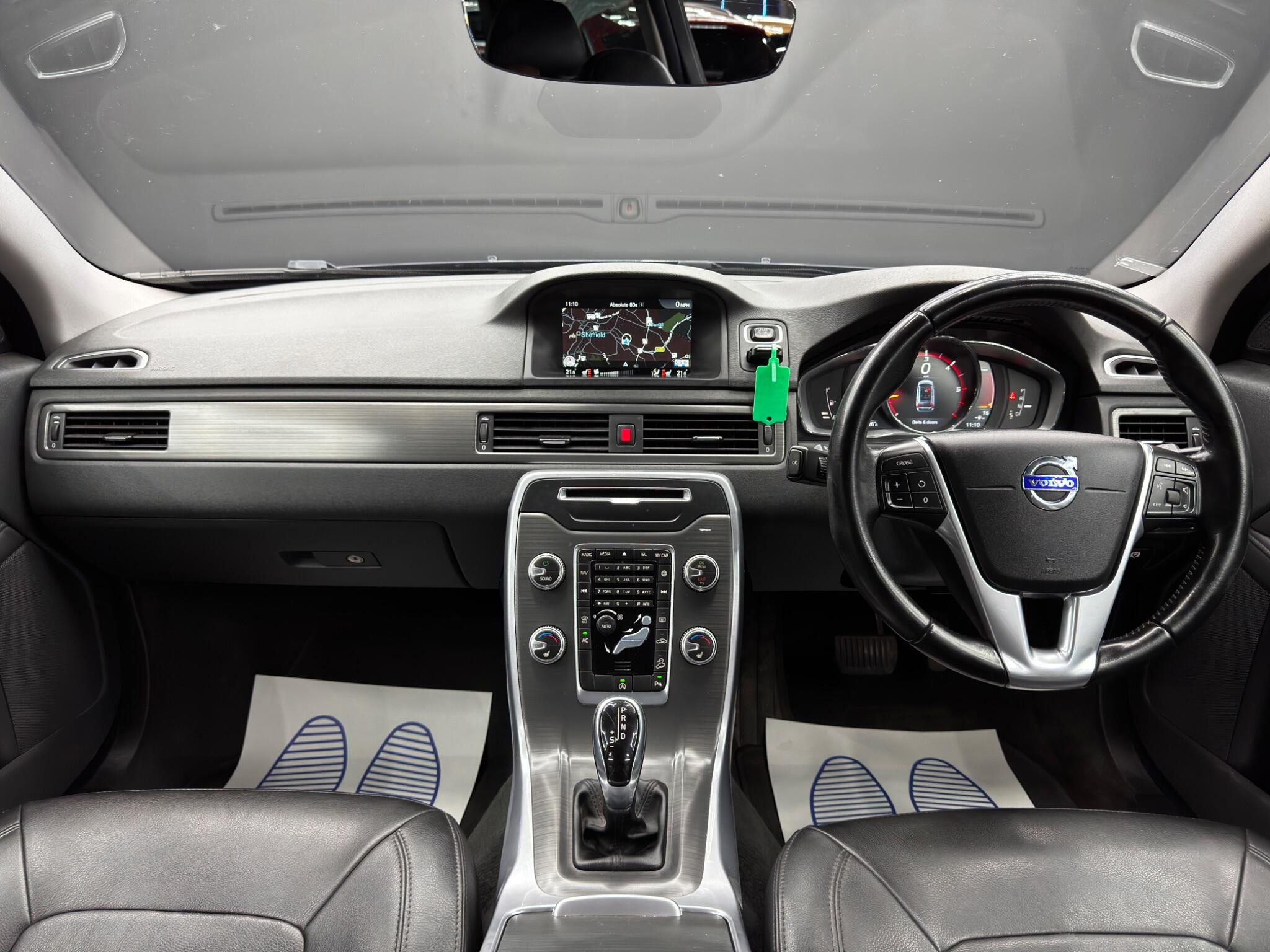 Volvo XC70 2.4 D5 SE Lux Auto AWD Euro 6 (s/s) 5dr 5dr Automatic 2026