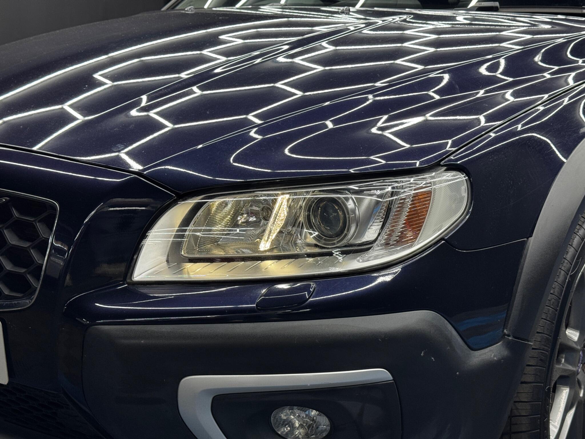 Volvo XC70 2.4 D5 SE Lux Auto AWD Euro 6 (s/s) 5dr 5dr Automatic 2026