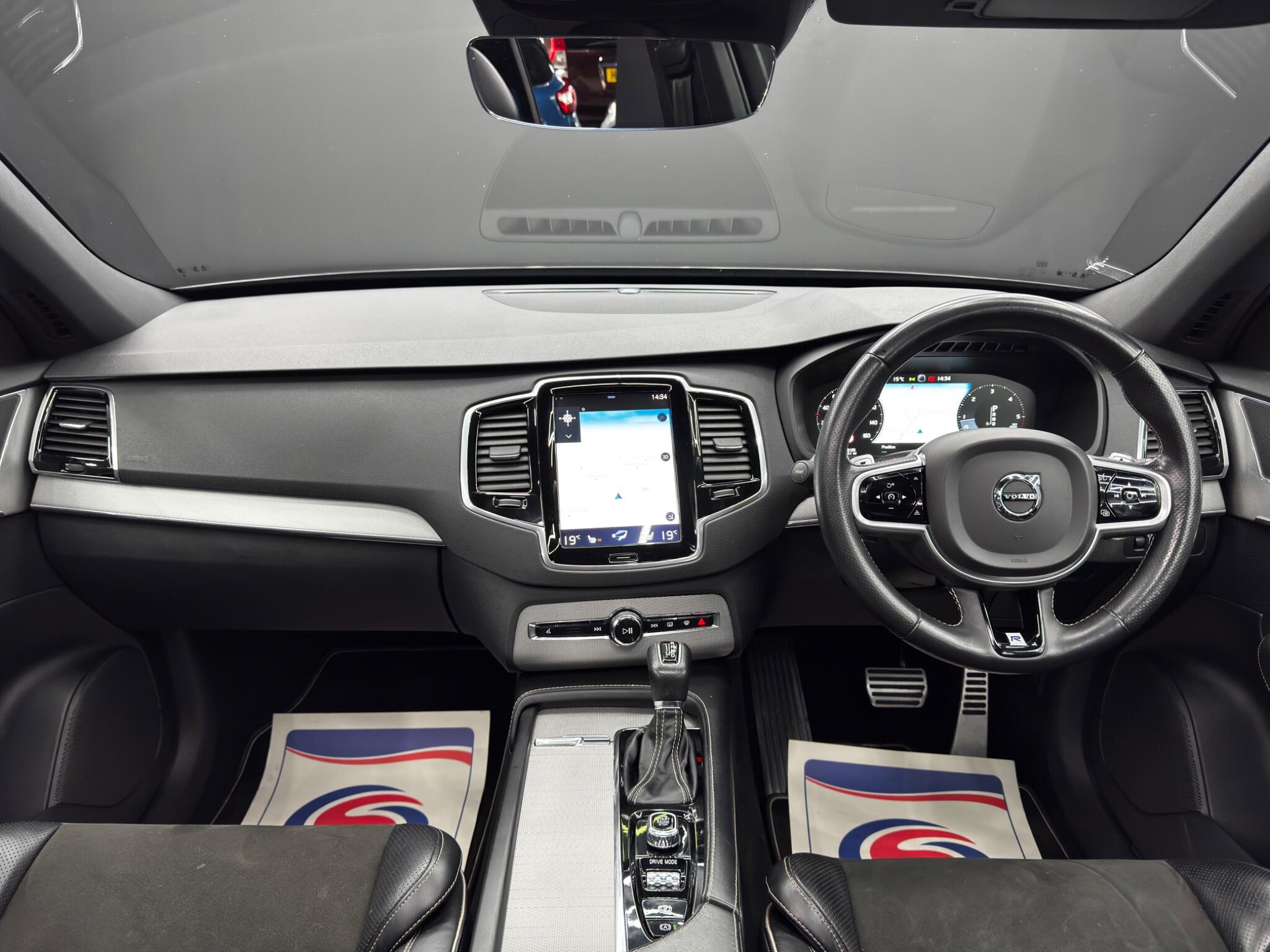 Volvo XC90 2.0 D5 PowerPulse R-Design Auto 4WD Euro 6 (s/s) 5dr 5dr Automatic 2025