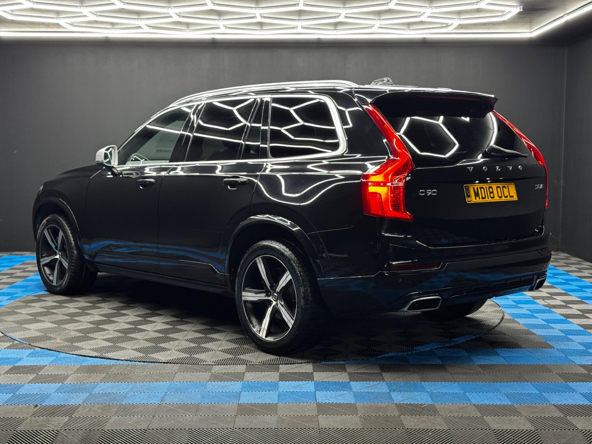 Volvo XC90 2.0 D5 PowerPulse R-Design Auto 4WD Euro 6 (s/s) 5dr 5dr Automatic 2025