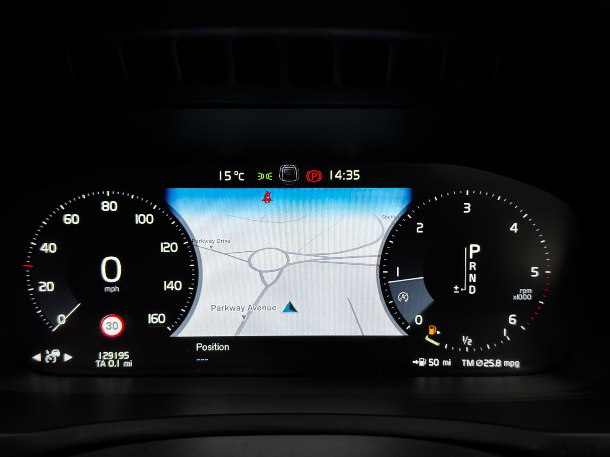 Volvo XC90 2.0 D5 PowerPulse R-Design Auto 4WD Euro 6 (s/s) 5dr 5dr Automatic 2025