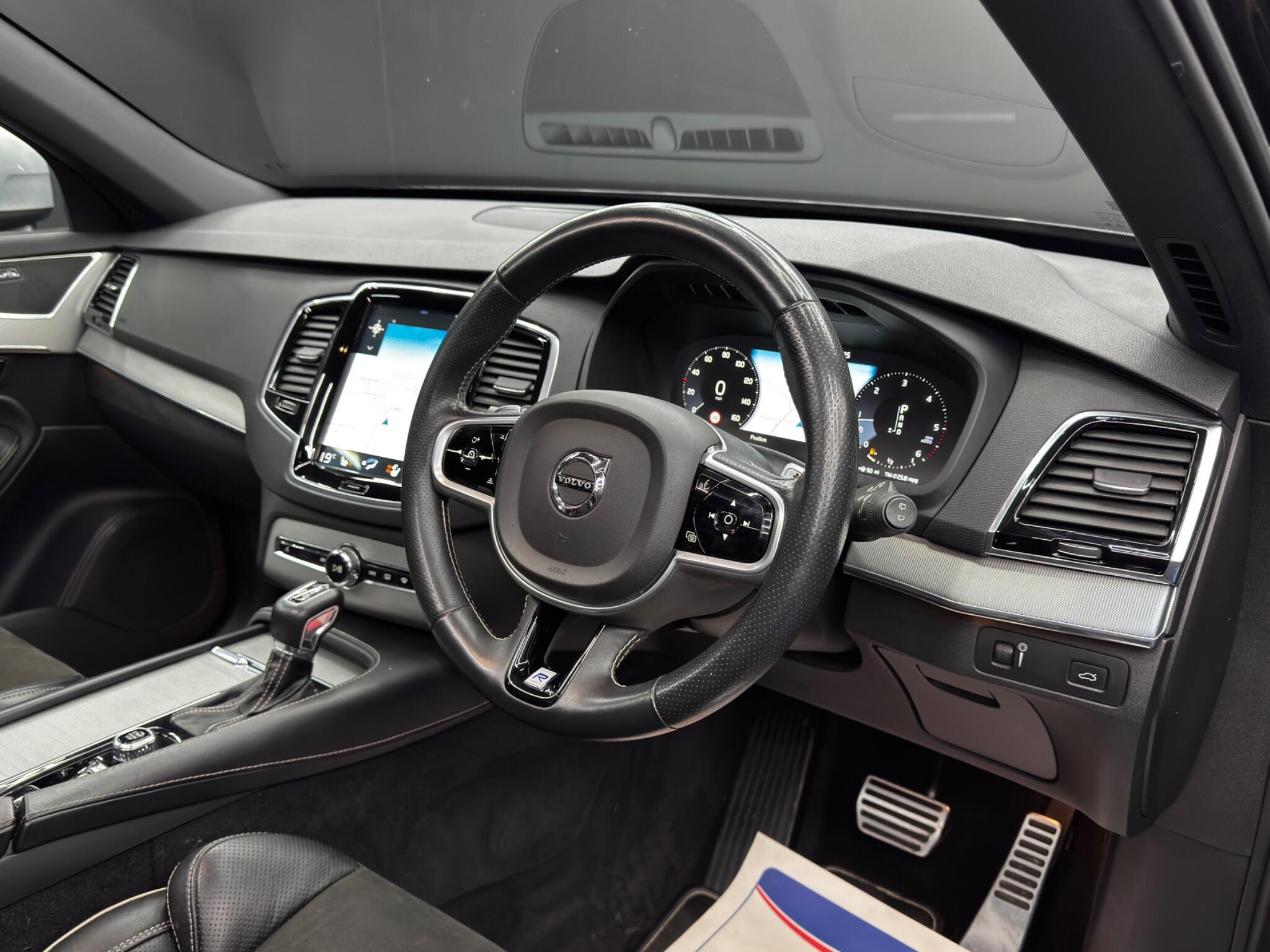 Volvo XC90 2.0 D5 PowerPulse R-Design Auto 4WD Euro 6 (s/s) 5dr 5dr Automatic 2025