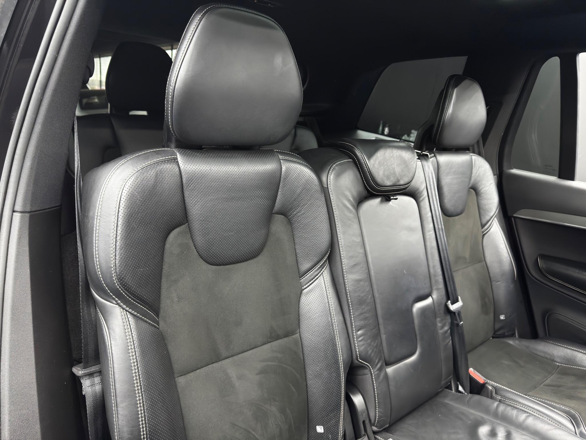 Volvo XC90 2.0 D5 PowerPulse R-Design Auto 4WD Euro 6 (s/s) 5dr 5dr Automatic 2025