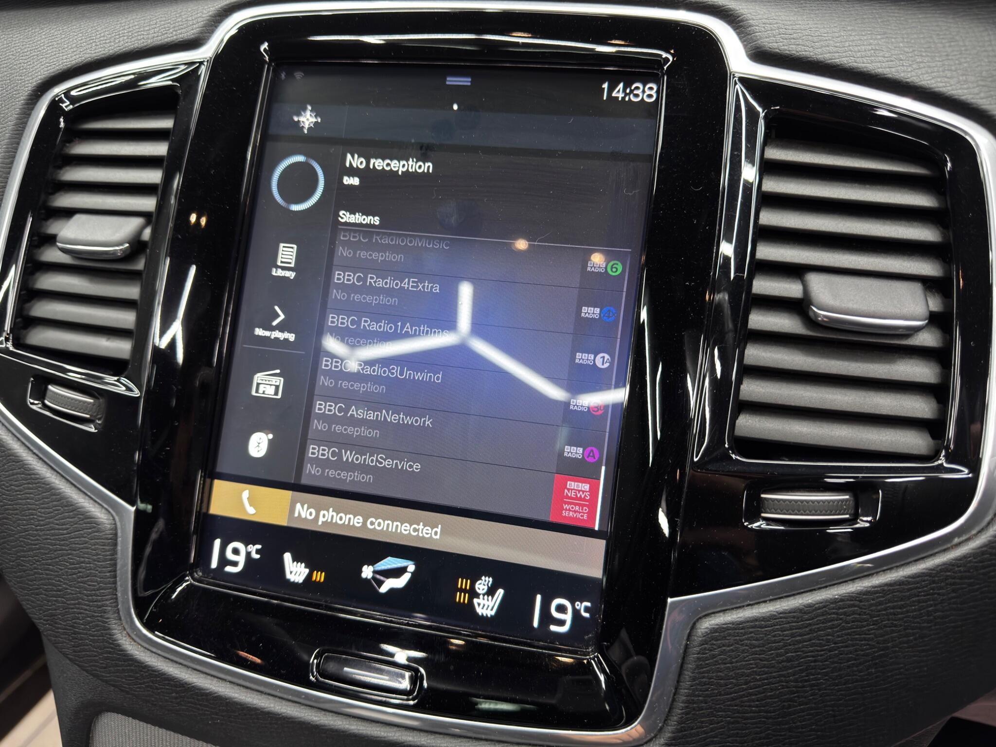 Volvo XC90 2.0 D5 PowerPulse R-Design Auto 4WD Euro 6 (s/s) 5dr 5dr Automatic 2025