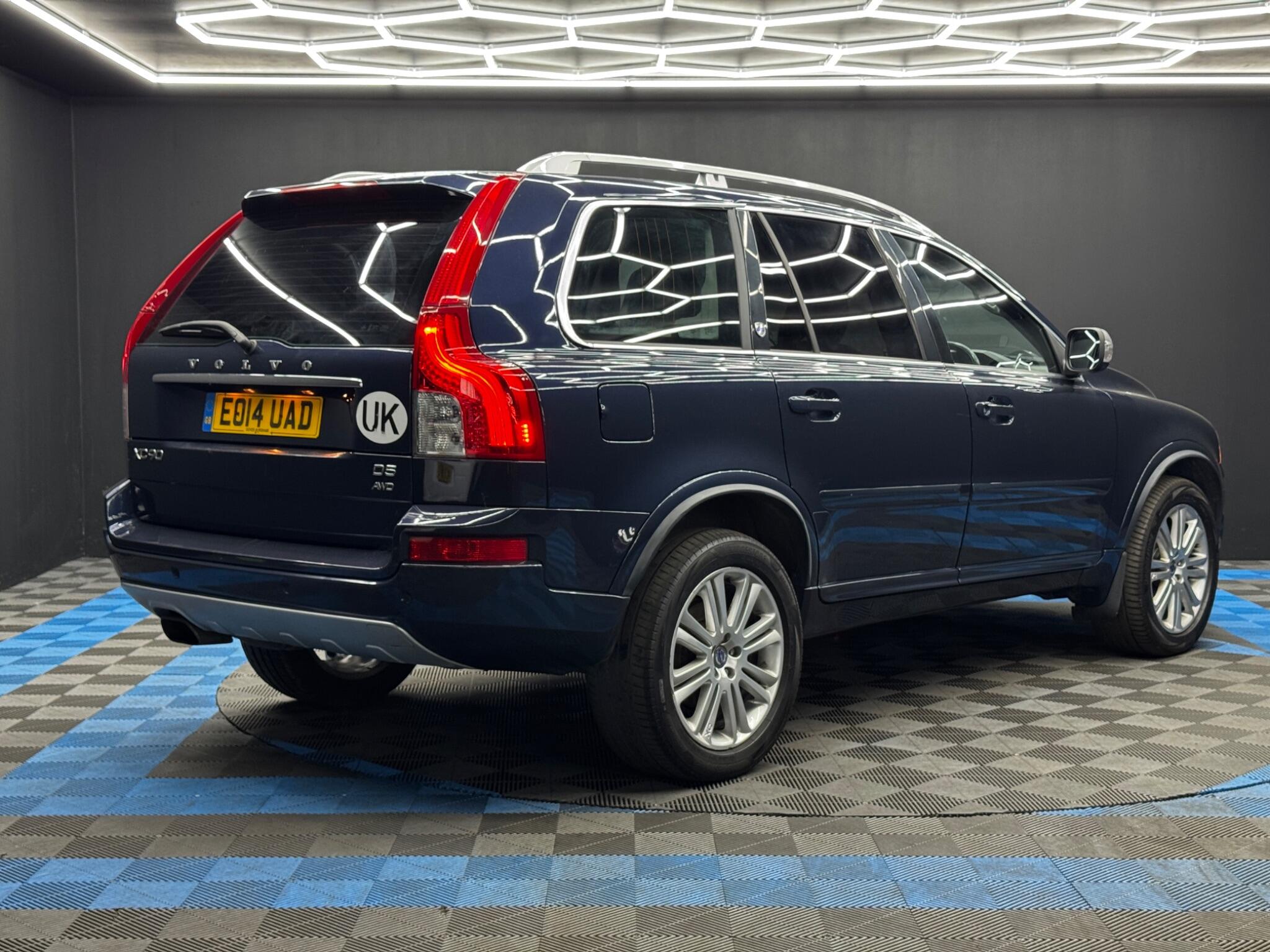 Volvo XC90 2.4 D5 Executive Geartronic 4WD Euro 5 5dr 5dr Automatic 2026