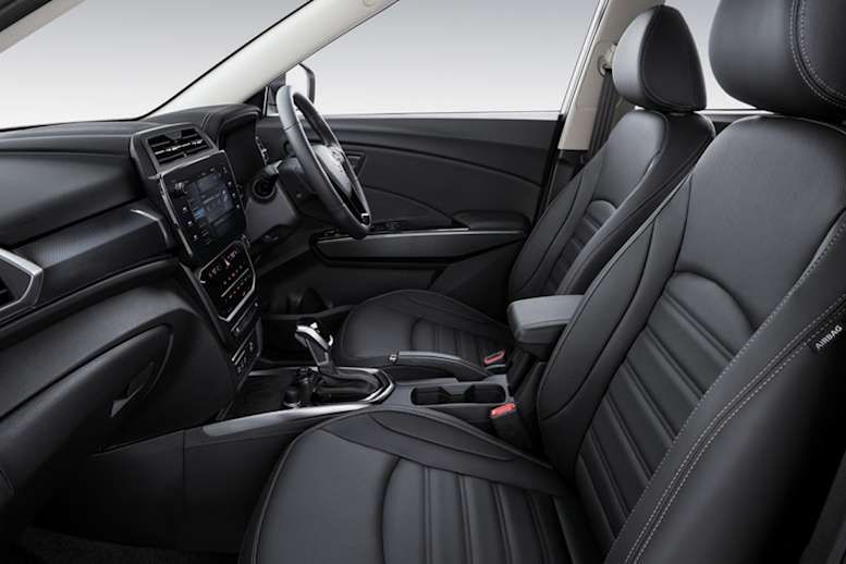 BMW 5 Series - Detail 1