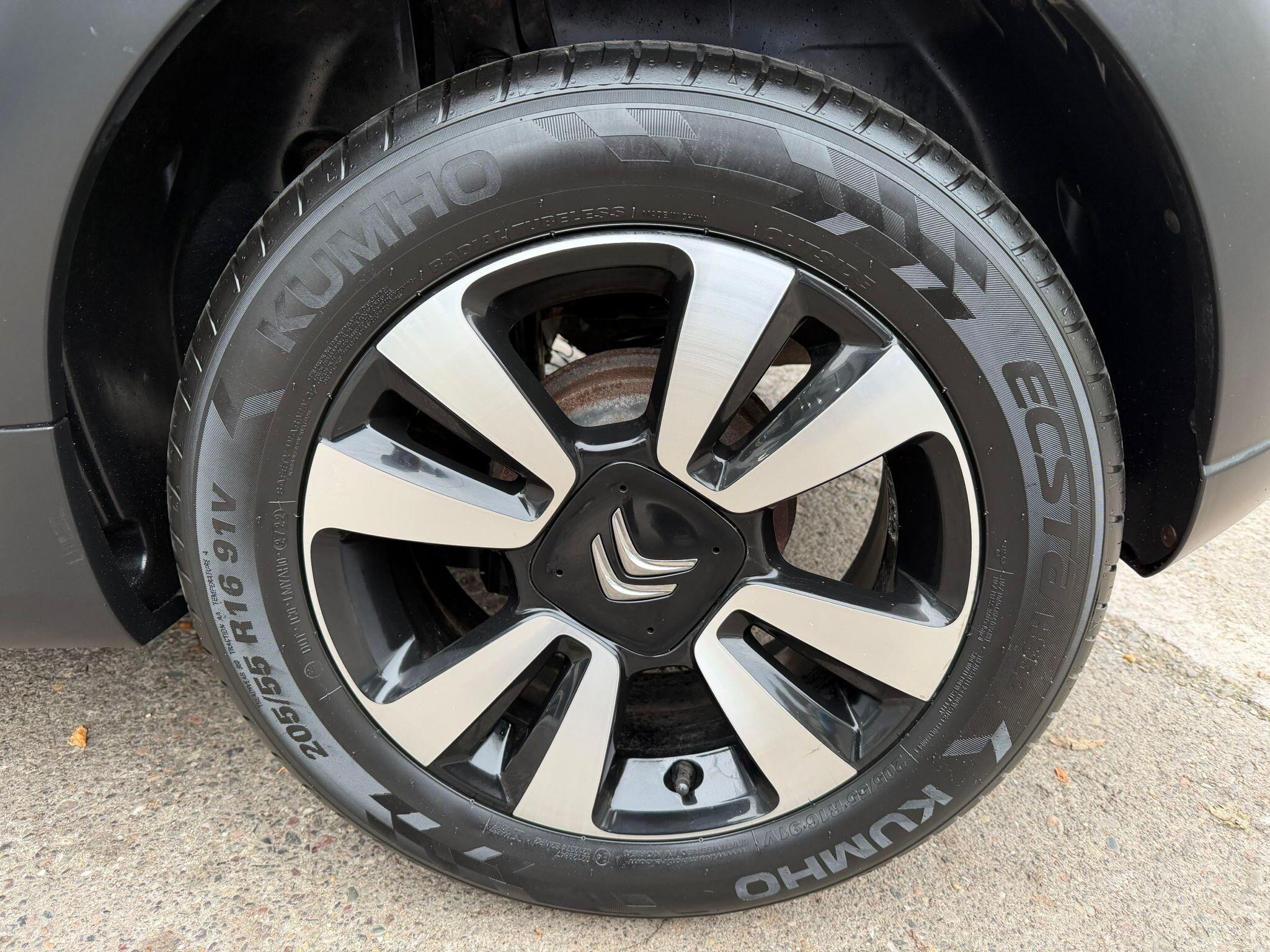 Citroen C3 1.2 PureTech Feel Euro 6 5dr 5dr Manual 2017