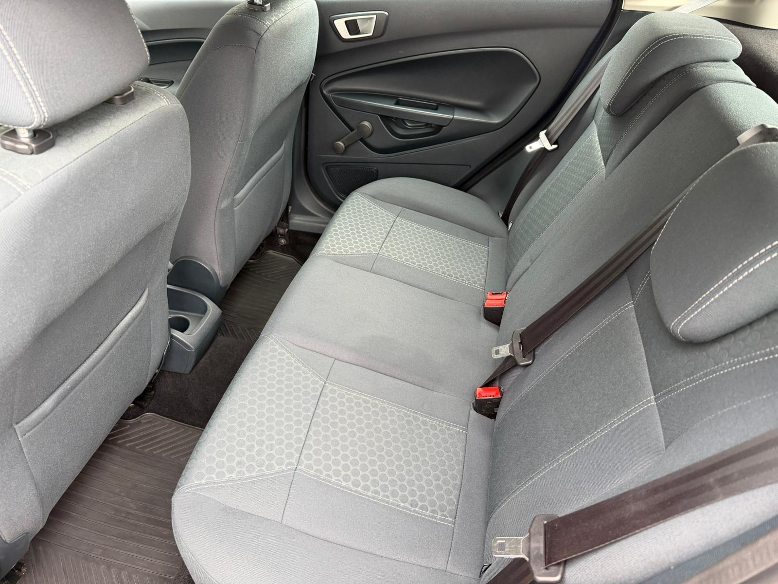 Ford Fiesta 1.4 Zetec 5dr 5dr Automatic 2012