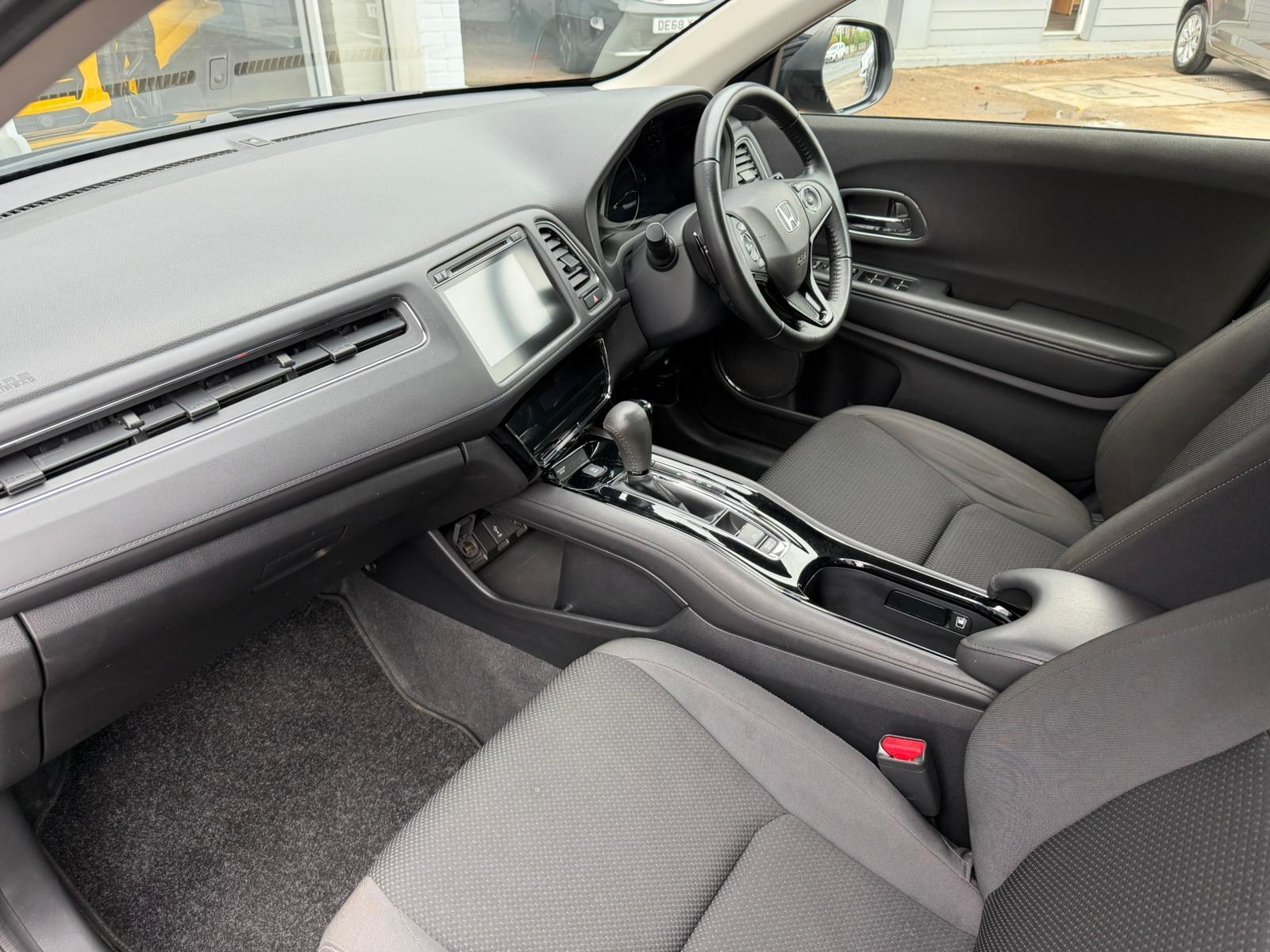 Honda HR-V 1.5 i-VTEC SE CVT Euro 6 (s/s) 5dr 5dr Automatic 2020