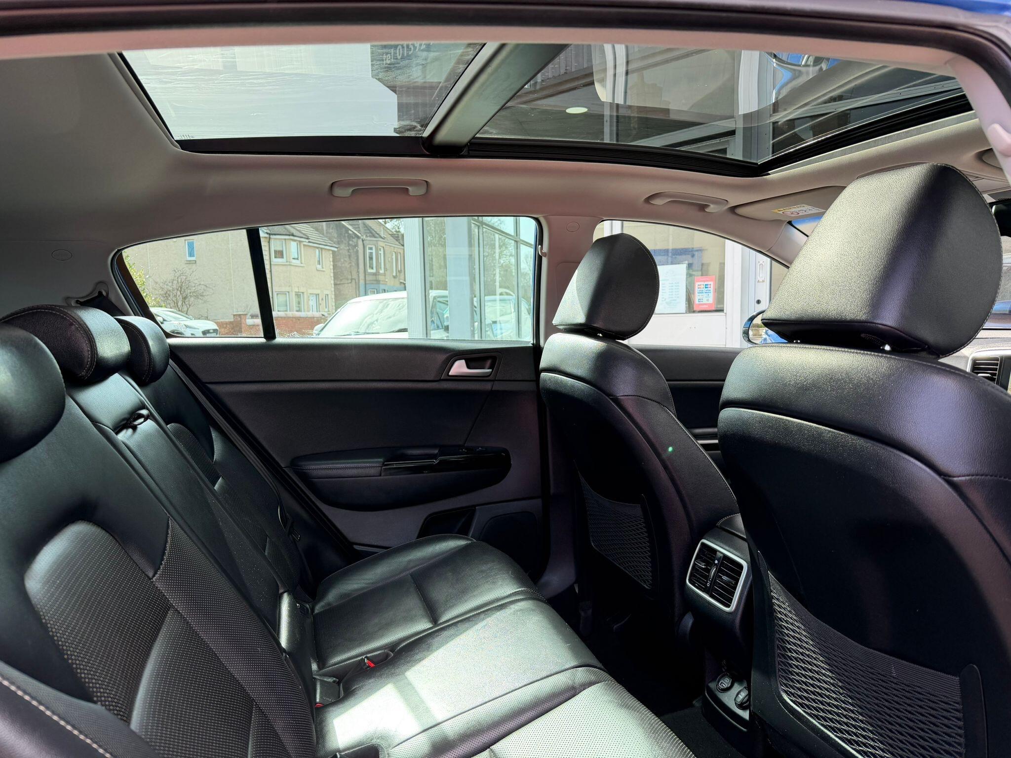 Kia Sportage 1.6 CRDi 4 Euro 6 (s/s) 5dr 5dr Manual 2019