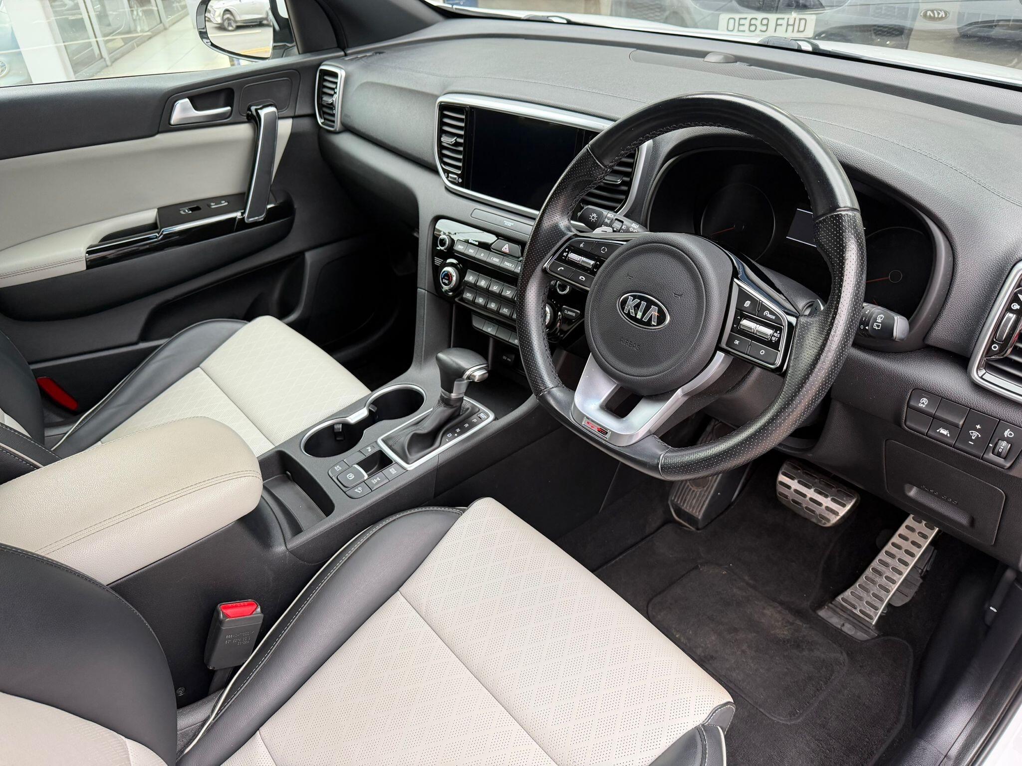 Kia Sportage 1.6 T-GDi GT-Line DCT AWD Euro 6 (s/s) 5dr 5dr Automatic 2021