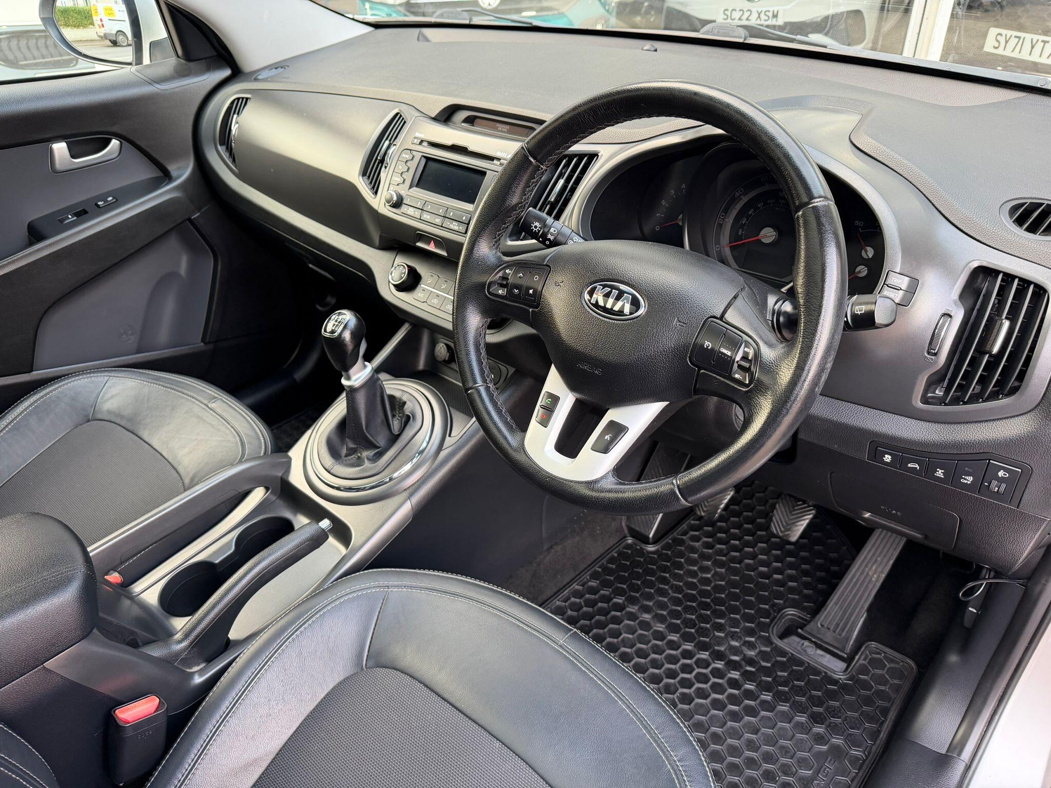 Kia Sportage 2.0 CRDi KX-2 AWD Euro 5 5dr 5dr Manual 2013