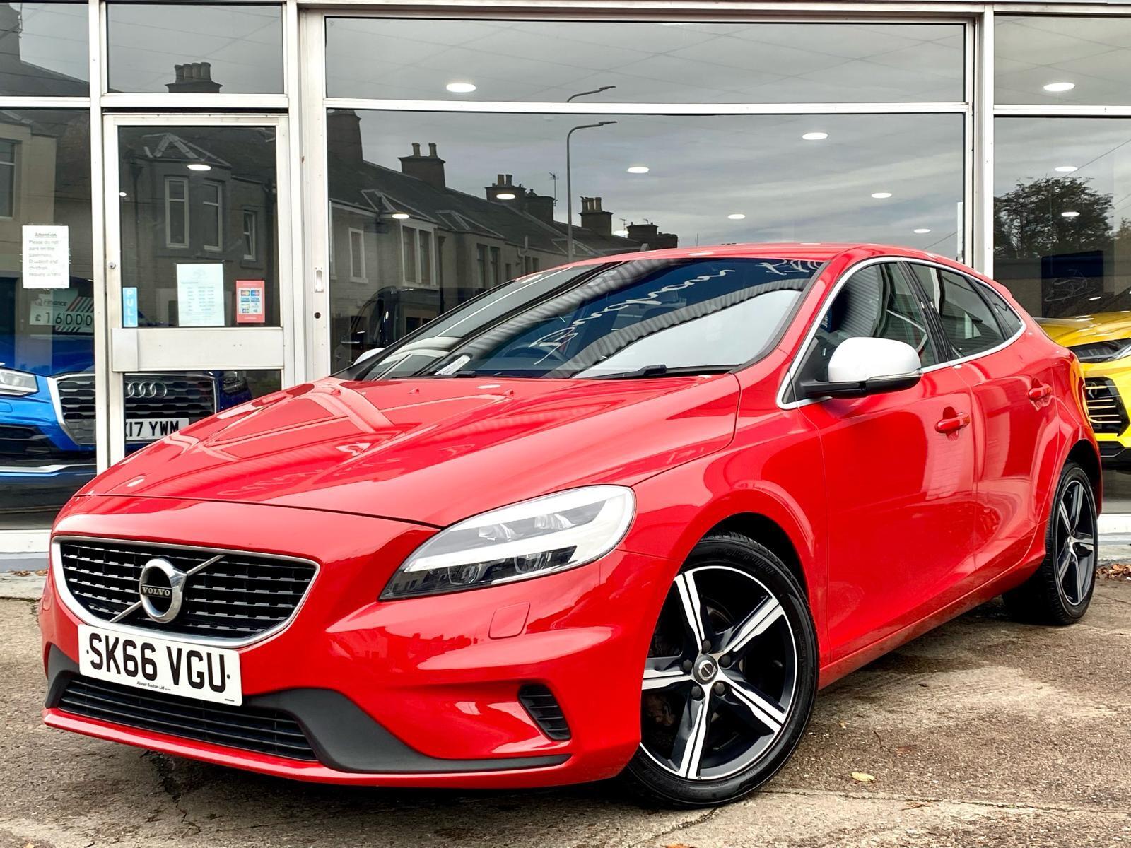 Volvo V40 2.0 D2 R-Design Hatchback 5dr Diesel Manual Euro 6 (s/s) (120 ps) 5dr Manual 2016