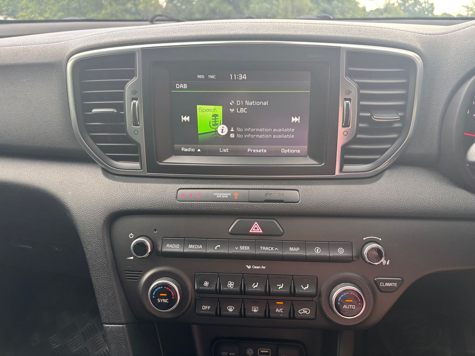 Kia Sportage 1.6 GDi 2 SUV 5dr Petrol Manual Euro 6 (s/s) (130 bhp) 5dr Manual 2016