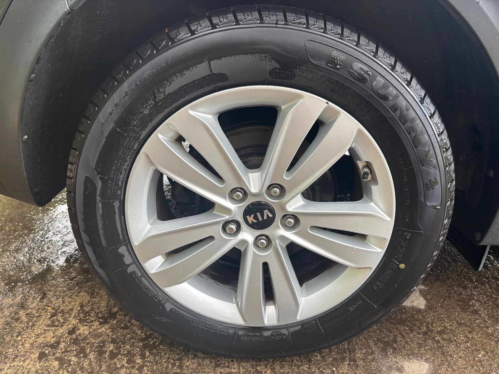 Kia Sportage 1.6 GDi 2 SUV 5dr Petrol Manual Euro 6 (s/s) (130 bhp) 5dr Manual 2016