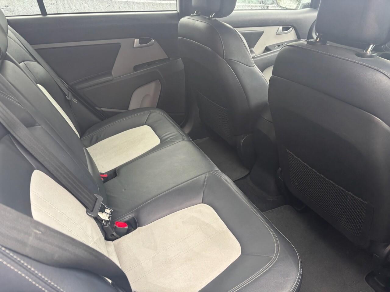 Kia Sportage 1.6 GDi EcoDynamics White Edition SUV 5dr Petrol Manual 2WD Euro 5 (s/s) (133 bhp) 5dr Manual 2014