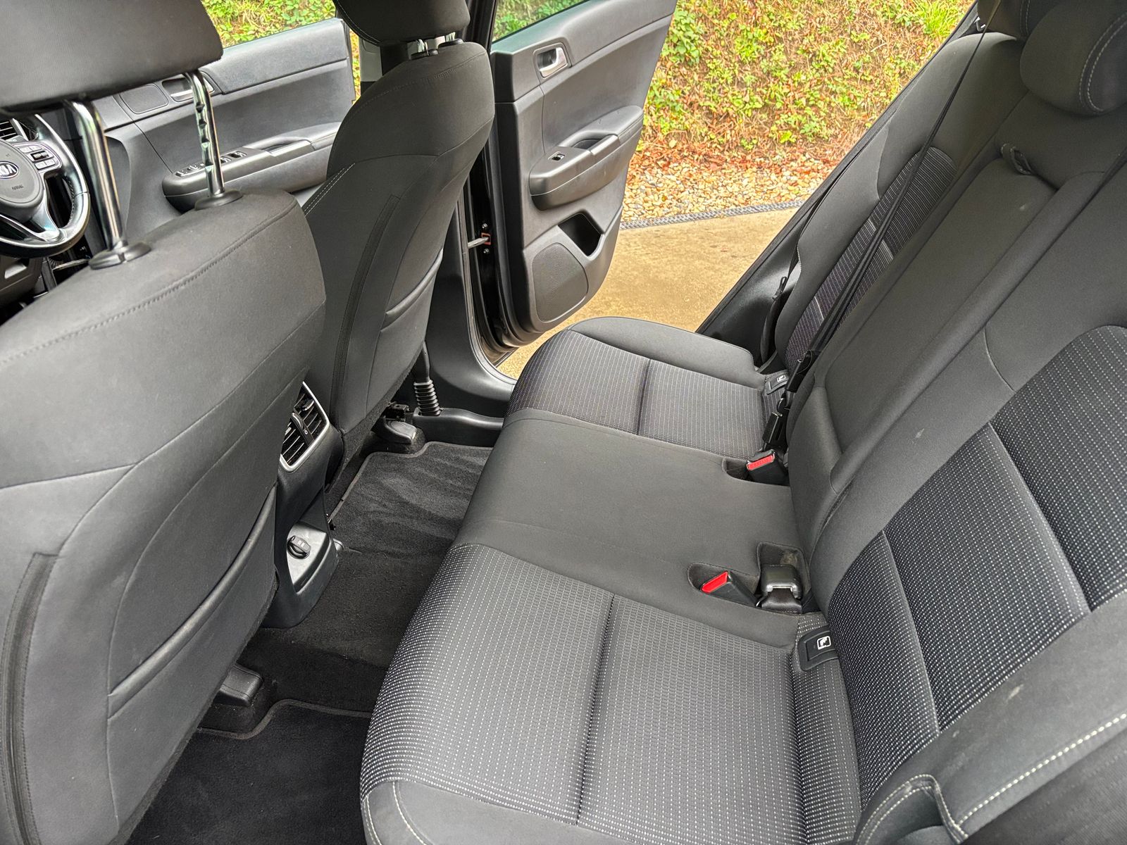 Kia Sportage 1.7 CRDi 2 SUV 5dr Diesel DCT Euro 6 (s/s) (139 bhp) 5dr Automatic 2017