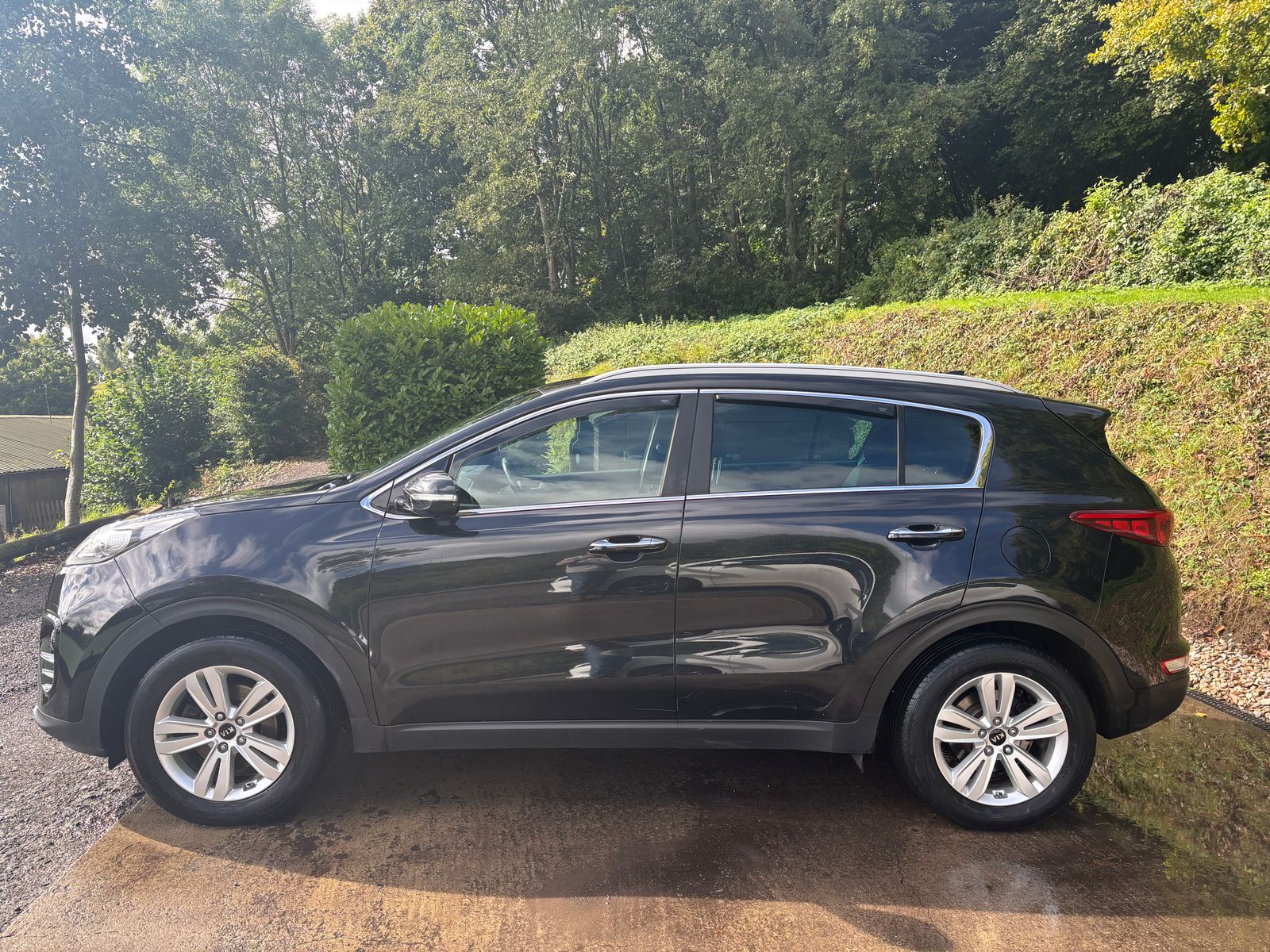 Kia Sportage 1.7 CRDi 2 SUV 5dr Diesel DCT Euro 6 (s/s) (139 bhp) 5dr Automatic 2017