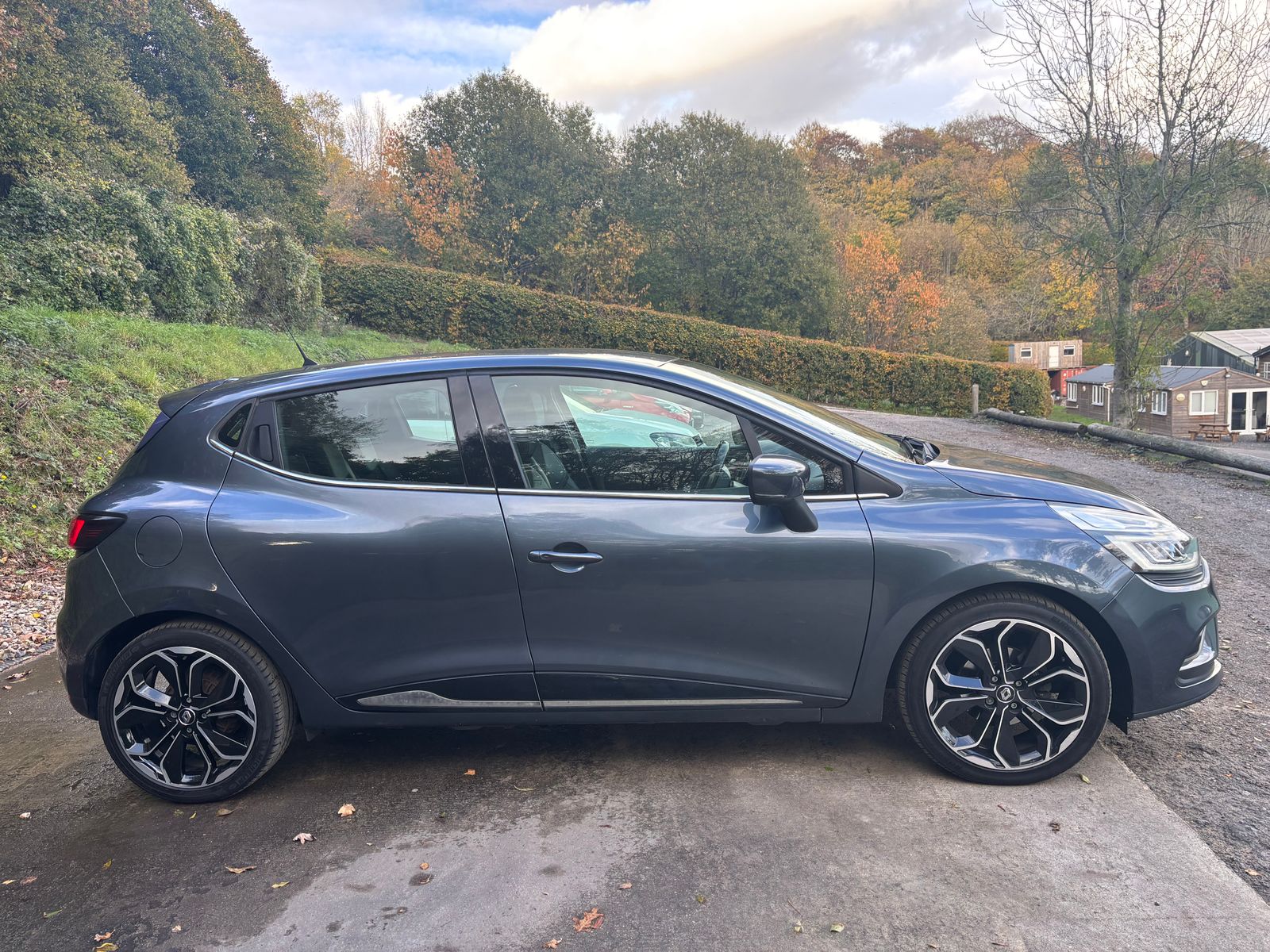 Renault Clio 1.5 dCi Dynamique S Nav Hatchback 5dr Diesel Manual Euro 6 (s/s) (110 ps) 5dr Manual 2016