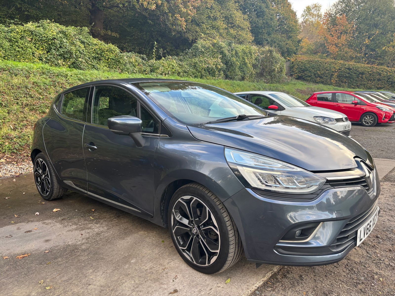 Renault Clio 1.5 dCi Dynamique S Nav Hatchback 5dr Diesel Manual Euro 6 (s/s) (110 ps) 5dr Manual 2016