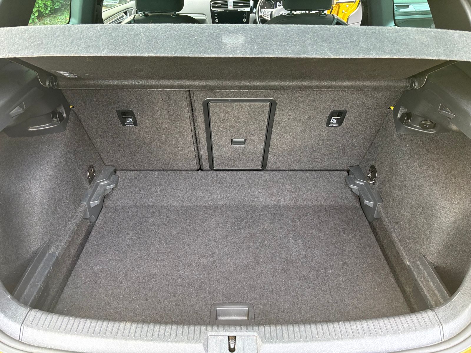 Volkswagen Golf 2.0 TDI BlueMotion Tech R-Line Hatchback 3dr Diesel Manual Euro 6 (s/s) (150 ps) 3dr Manual 2017