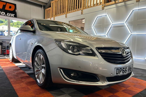 Vauxhall Insignia