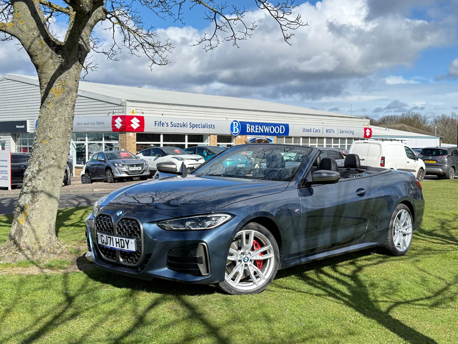 2021 BMW 4 Series 3.0 M440i MHT Convertible 2dr Petrol Hybrid Auto xDrive Euro 6 (s/s) (374 ps), exterior view 2