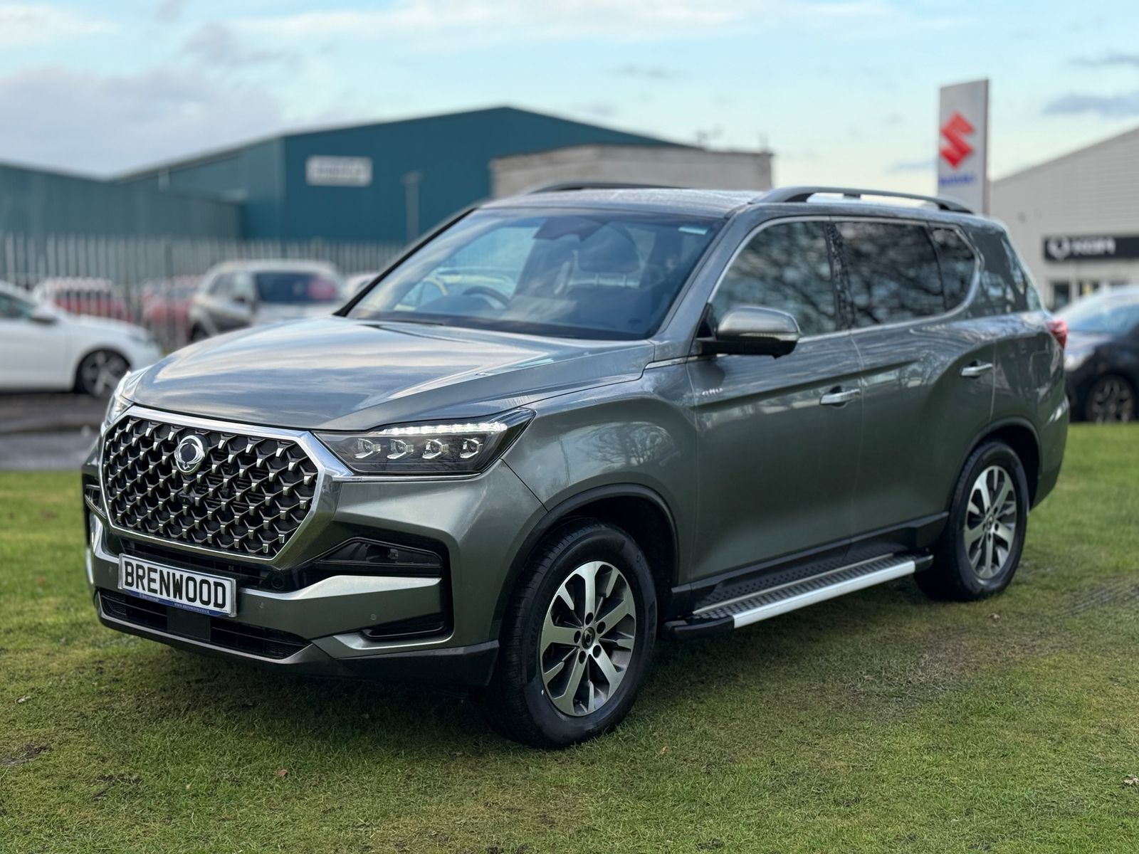 2025 KGM Rexton 2.2D K40 SUV 5dr Diesel T-Tronic 4WD Euro 6 (202 ps), exterior view 3