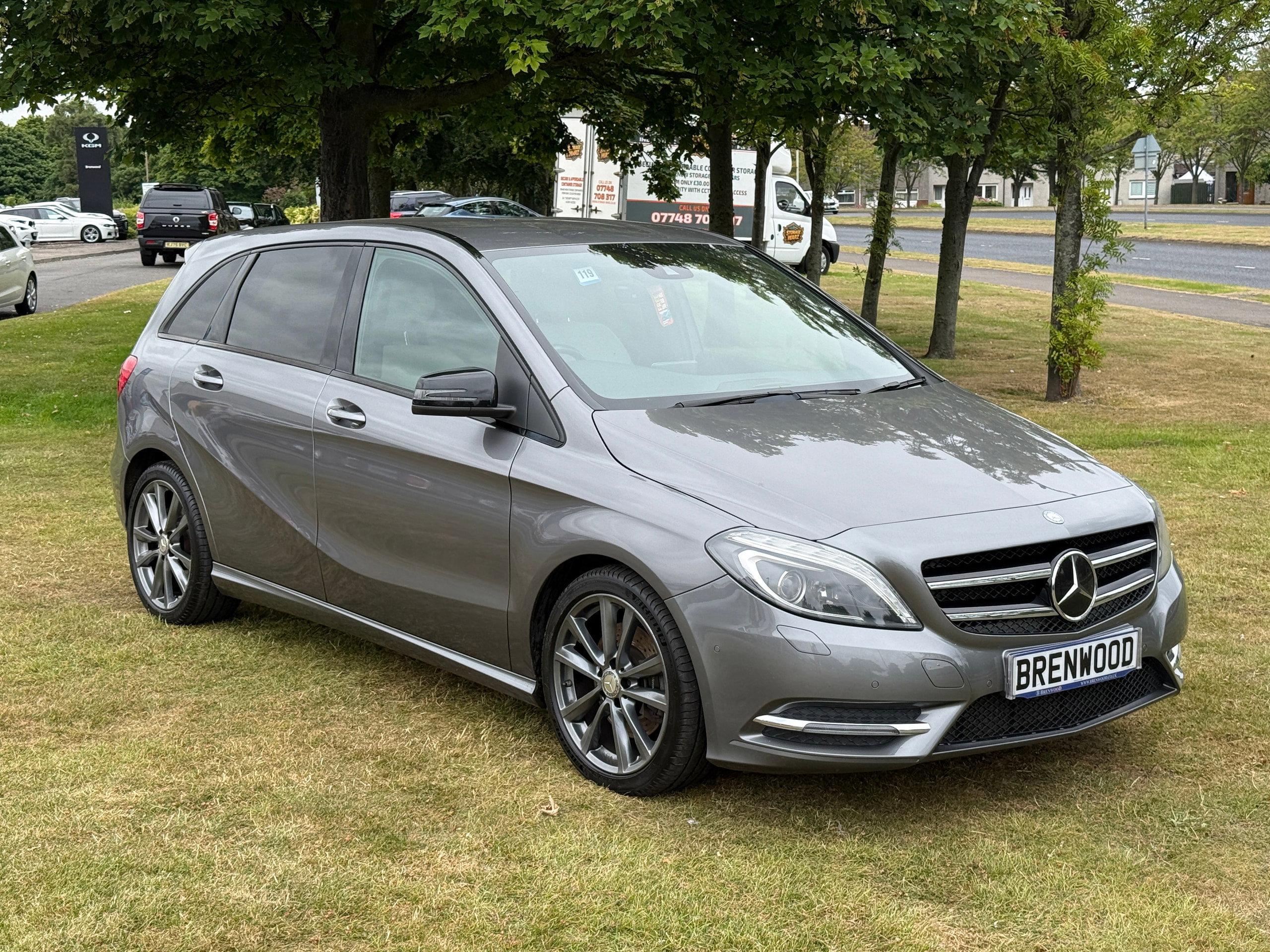 Mercedes-Benz B Class