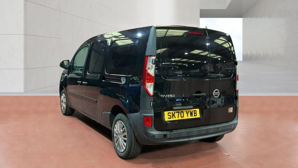 2020 Nissan NV250 1.5 dCi Acenta Panel Van 5dr Diesel Manual L2 Euro 6 (s/s) (95 ps), exterior view 3