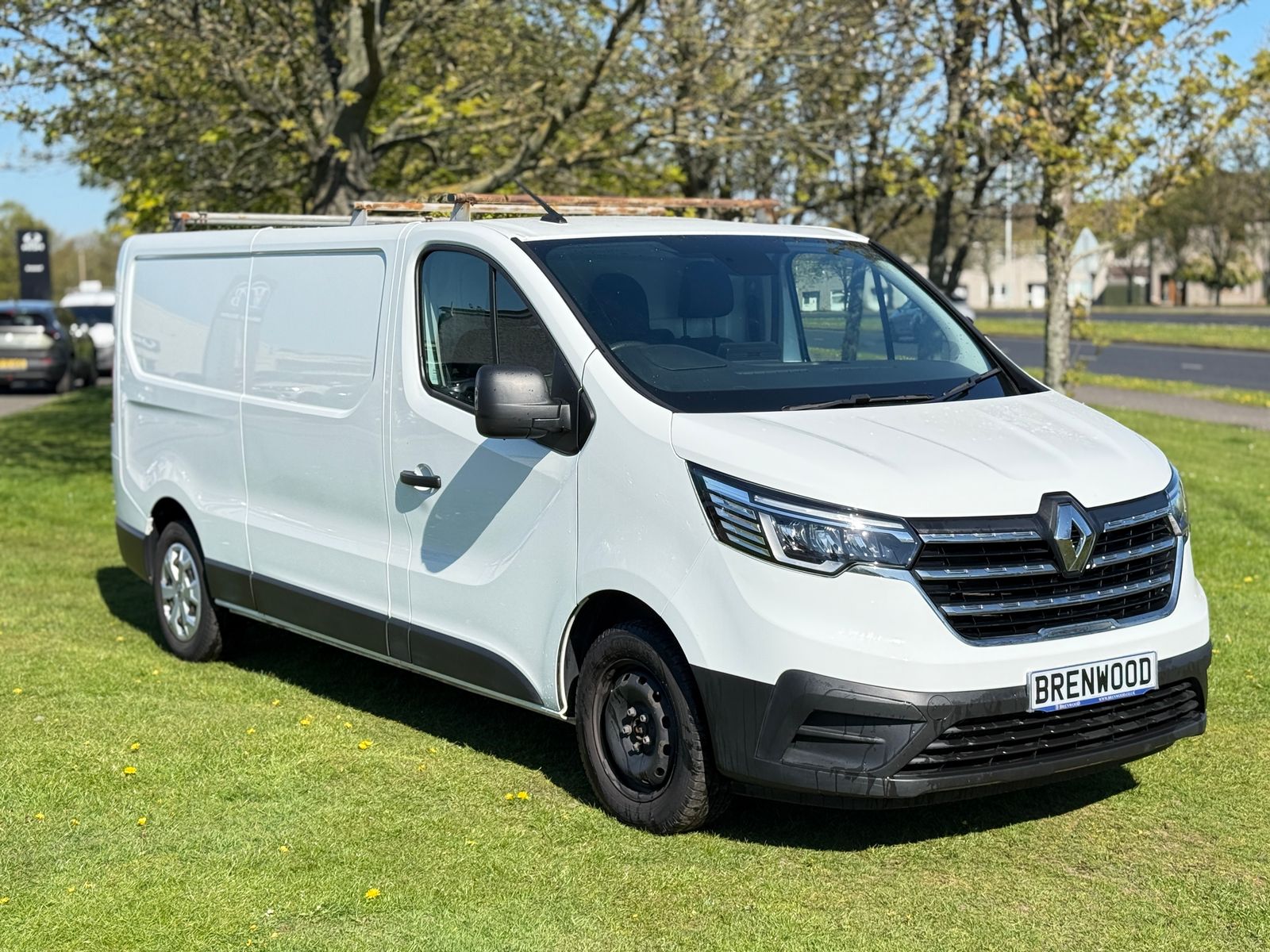 2022 Renault Trafic 2.0 dCi Blue LL30 Business+ Panel Van 5dr Diesel Manual L2 H1 Euro 6 (s/s) (130 ps)
