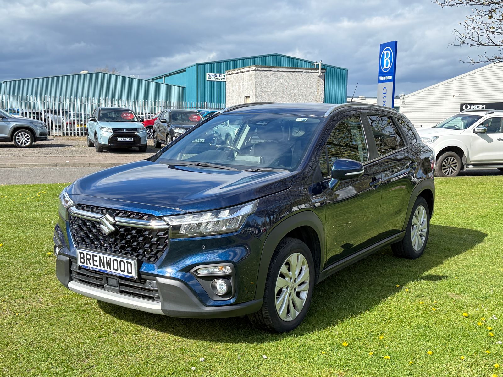 2023 Suzuki S-Cross 1.4 Boosterjet MHEV Motion SUV 5dr Petrol Hybrid Manual Euro 6 (s/s) (129 ps), exterior view 4