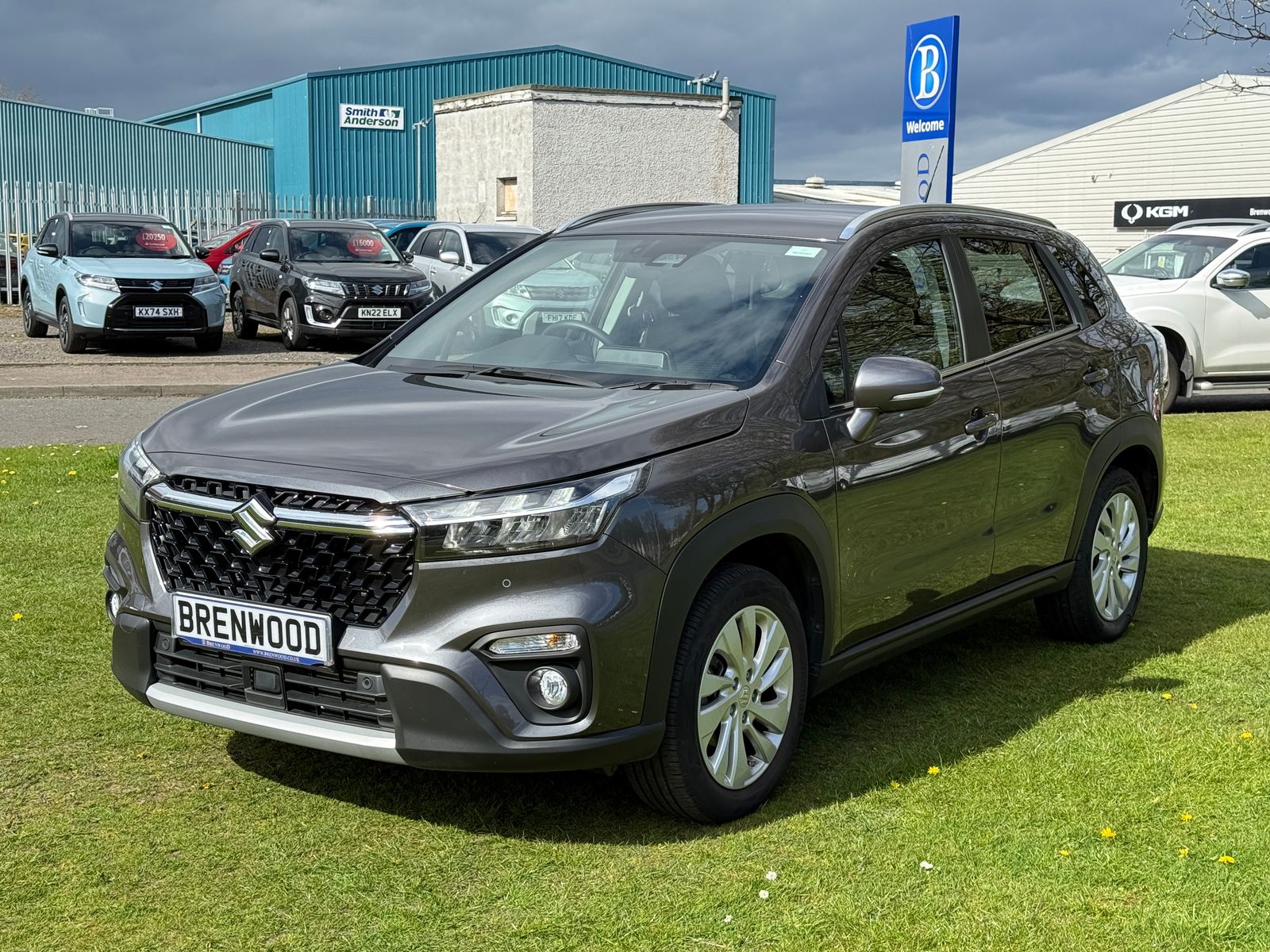 2024 Suzuki S-Cross 1.4 Boosterjet MHEV Motion SUV 5dr Petrol Hybrid Manual Euro 6 (s/s) (129 ps), exterior view 4