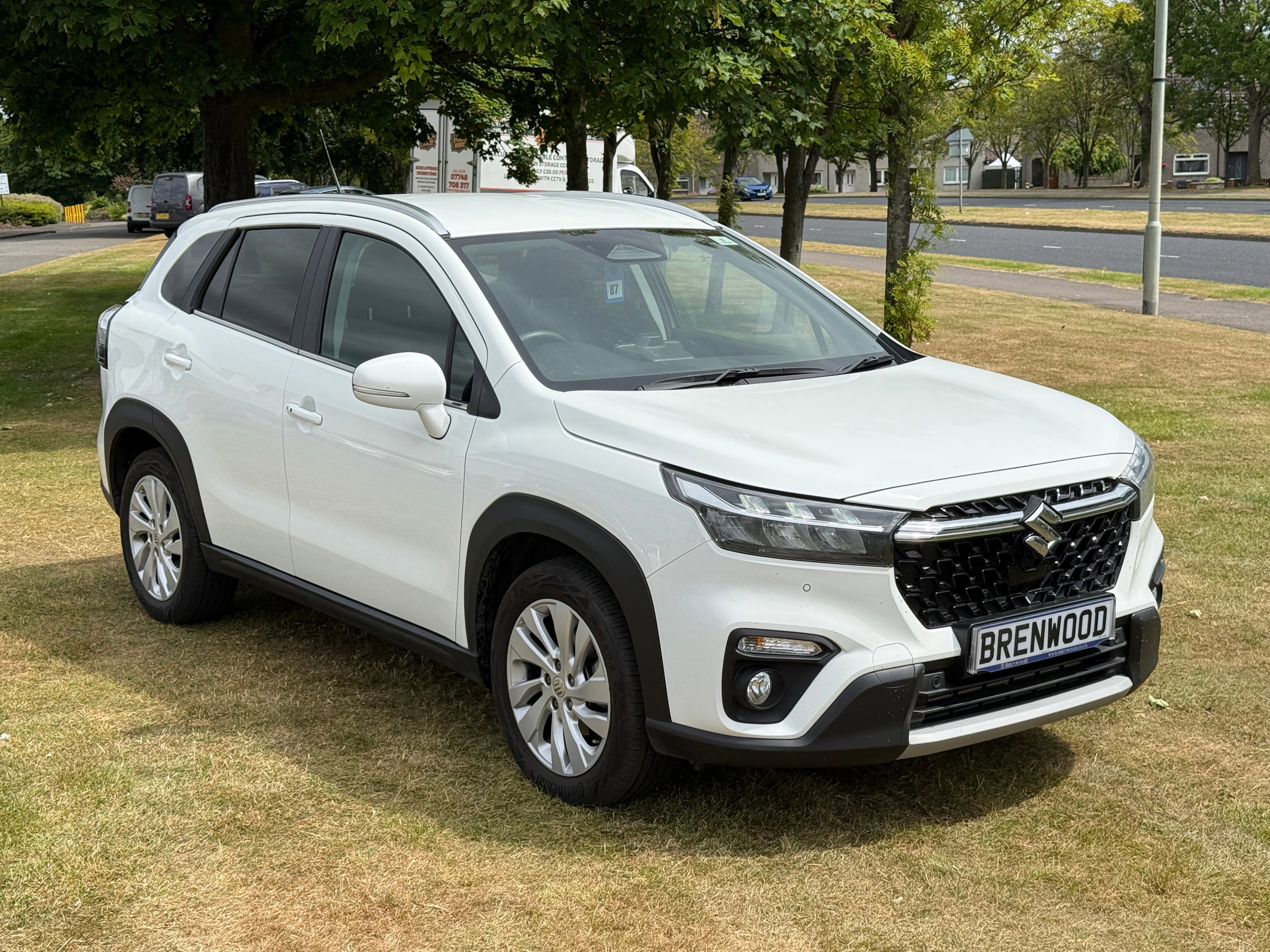 Suzuki S-cross