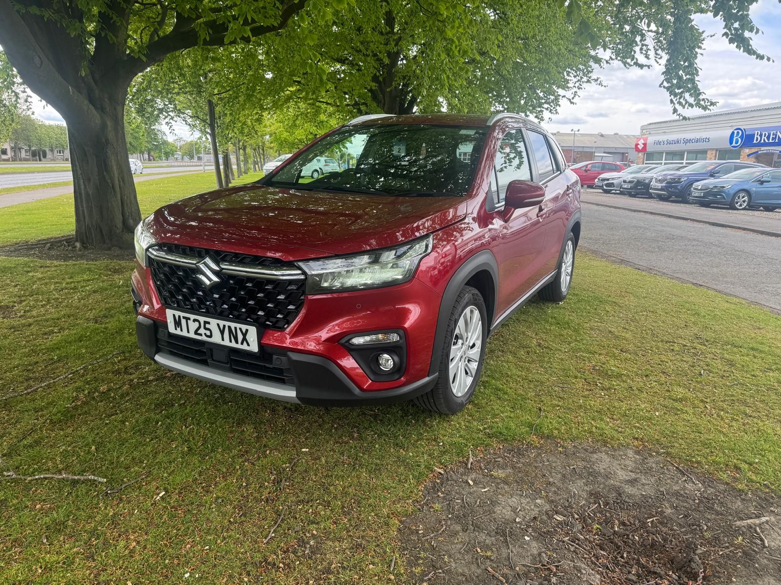 2025 Suzuki S-Cross 1.5h Motion SUV 5dr Petrol Hybrid AGS Auto Euro 6 (s/s) (115 ps), exterior view 2