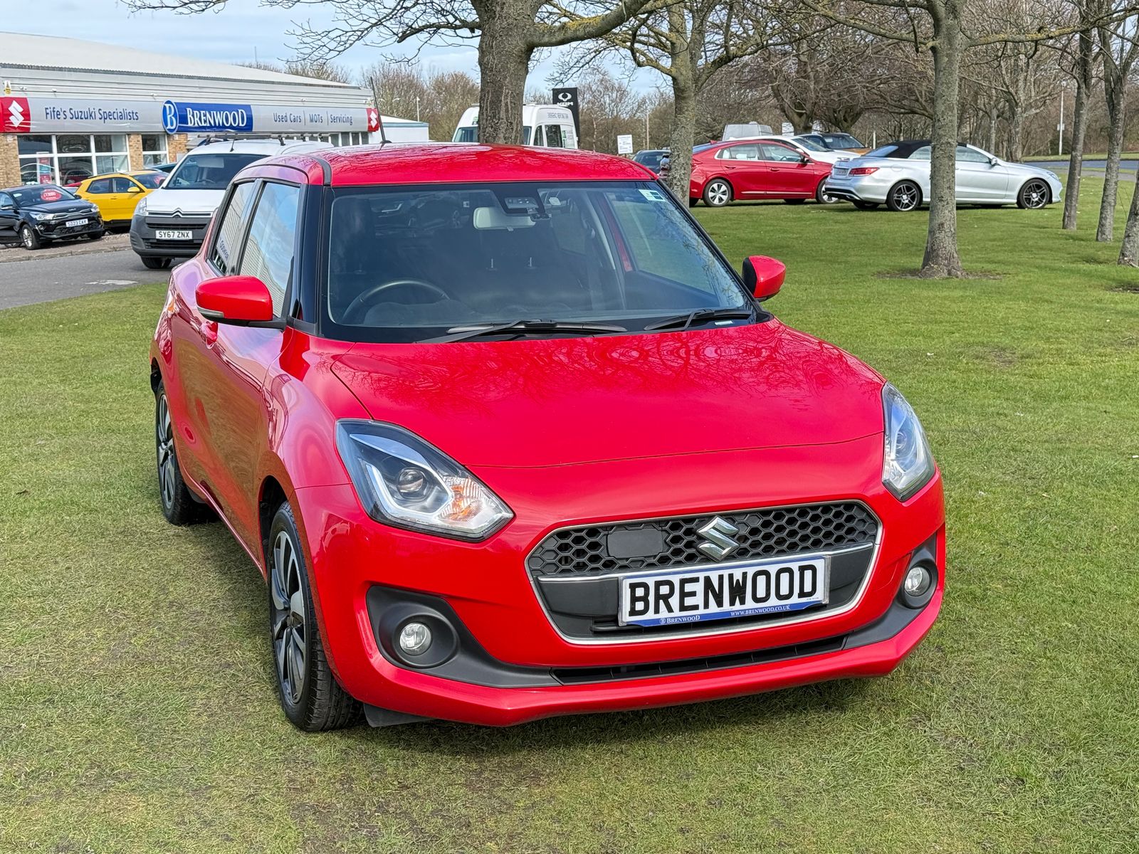 2019 Suzuki Swift 1.0 Boosterjet GPF SHVS SZ5 Hatchback 5dr Petrol Hybrid Manual Euro 6 (s/s) (111 ps), exterior view 2