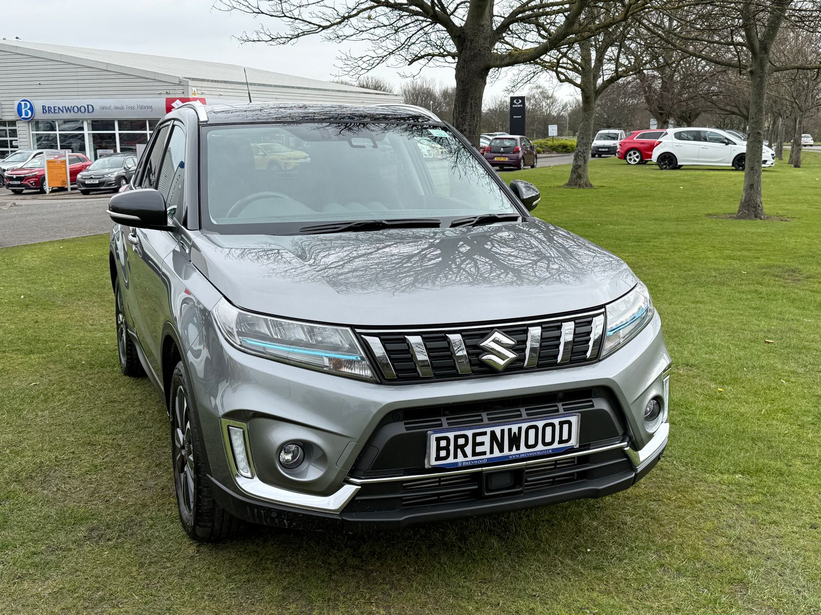 2024 Suzuki Vitara 1.4 Boosterjet MHEV SZ5 SUV 5dr Petrol Hybrid Manual Euro 6 (s/s) (129 ps), exterior view 2