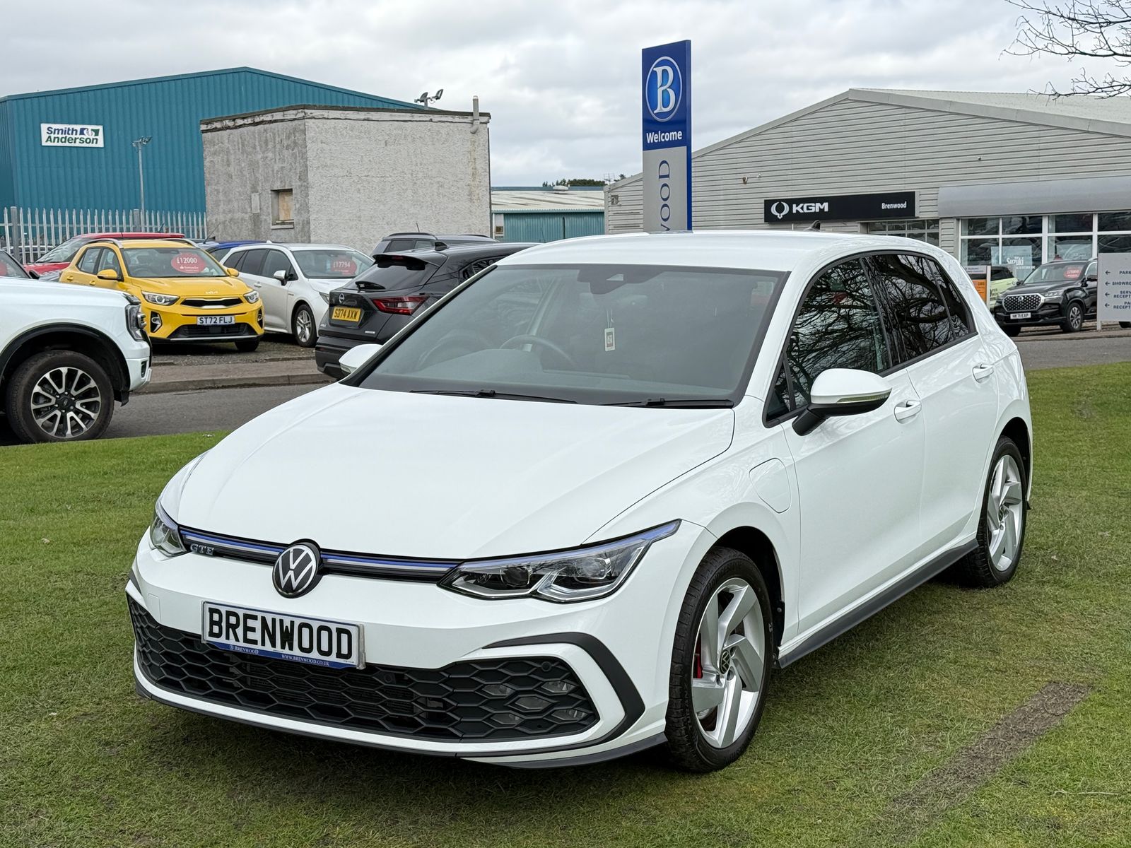 2024 Volkswagen Golf 1.4 TSI 13kWh GTE Hatchback 5dr Petrol Plug-in Hybrid DSG Euro 6 (s/s) (245 ps), exterior view 4