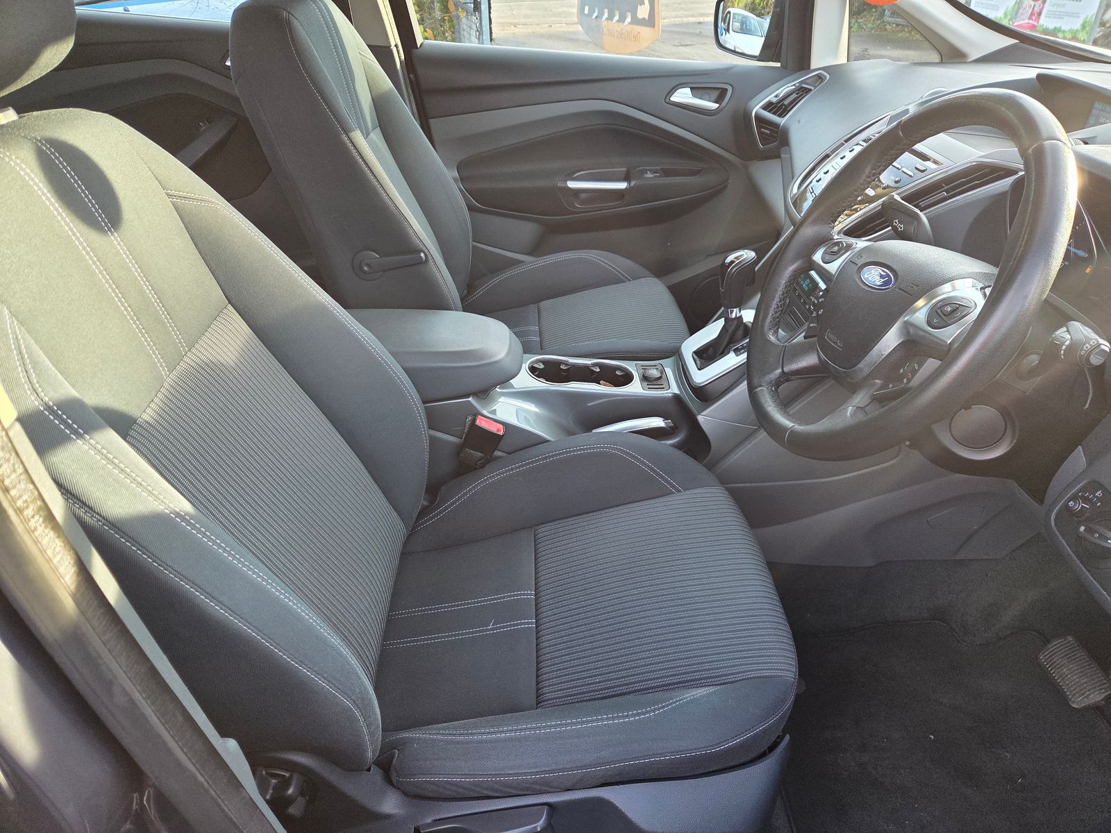 Ford C-Max 2.0L Titanium TDCi Auto MPV 5dr Diesel Automatic Euro 5 (138 bhp) 5dr Automatic 2025