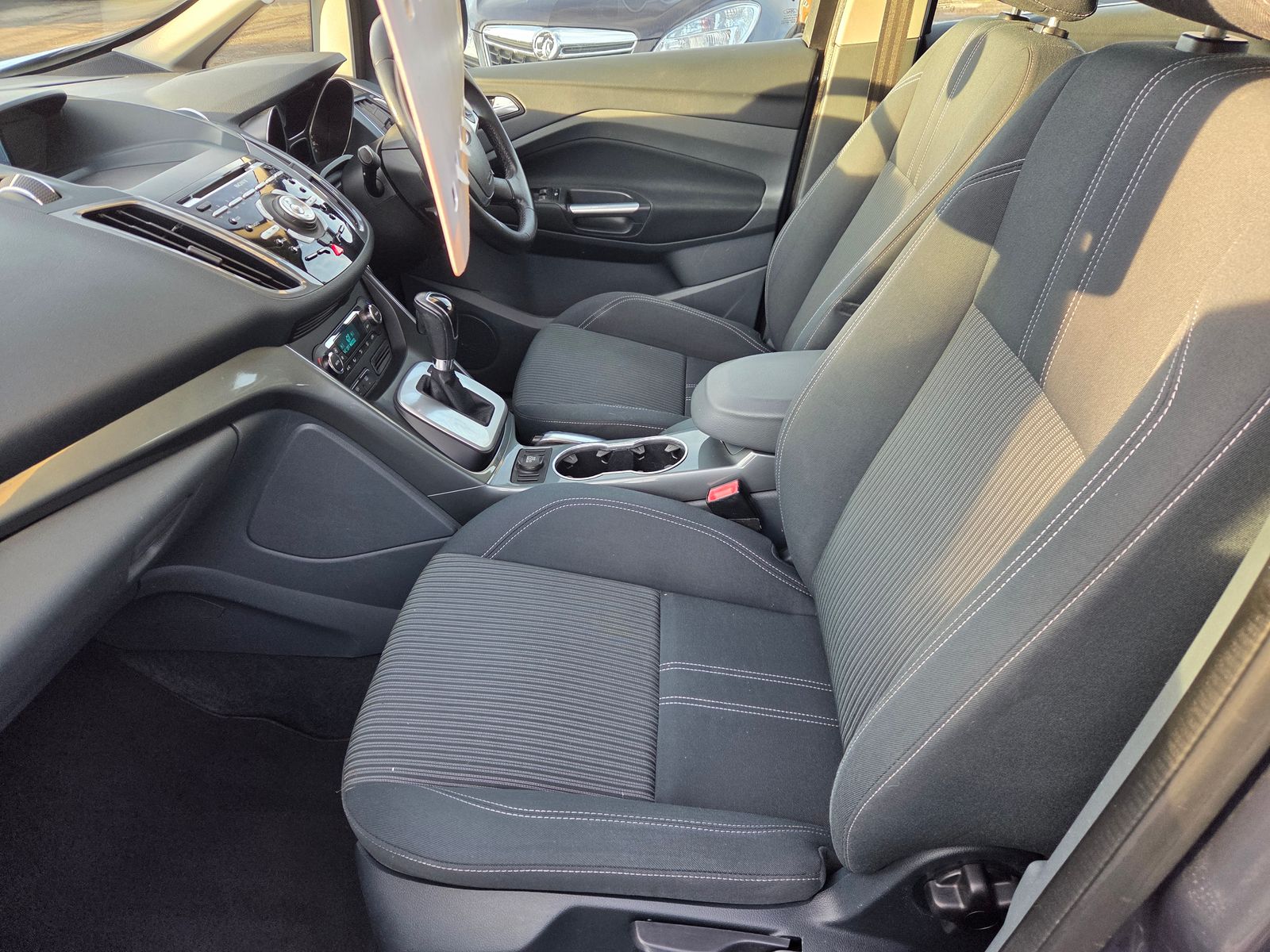 Ford C-Max 2.0L Titanium TDCi Auto MPV 5dr Diesel Automatic Euro 5 (138 bhp) 5dr Automatic 2025